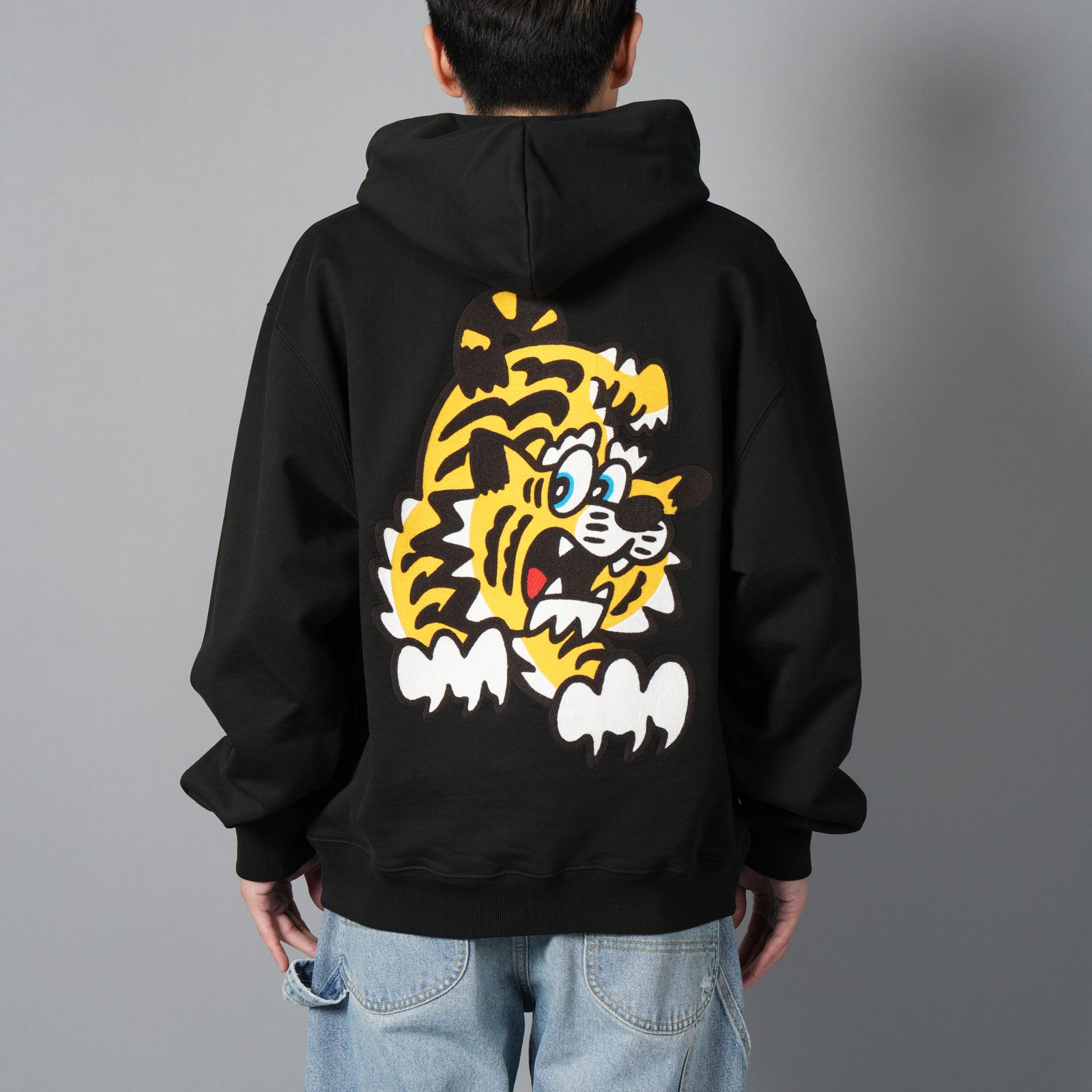 【限定】 VERDY COLLECTION EMBROIDERED CLASSIC HOODIE / 'KENZO by Verdy' エンブロイド フ―ディー / クラシックフーディー (ブラック)