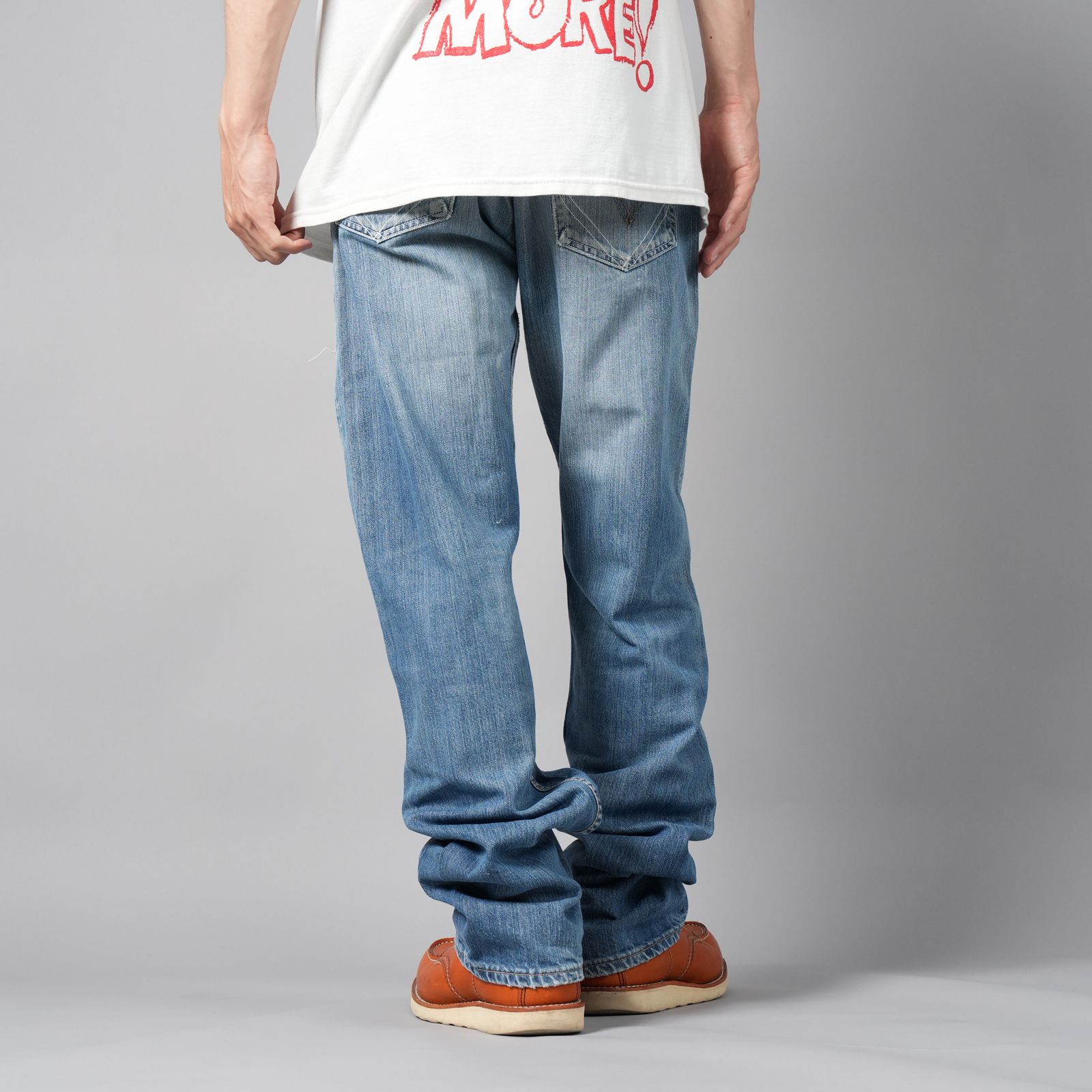 BASICKS x Vintage Levi's Heart Pocket Damage Denim / ハートポケットダメージデニム [32インチ] (ブルー)