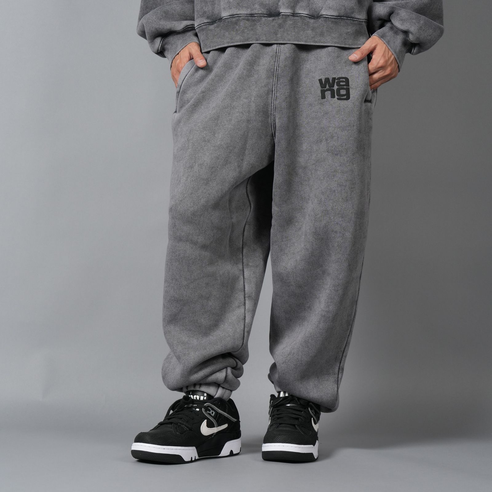 ESSENTIAL TERRY CLASSIC SWEATPANT PUFF PALINT LOGO  / スウェットパンツ (ウォッシュドグラナイト)