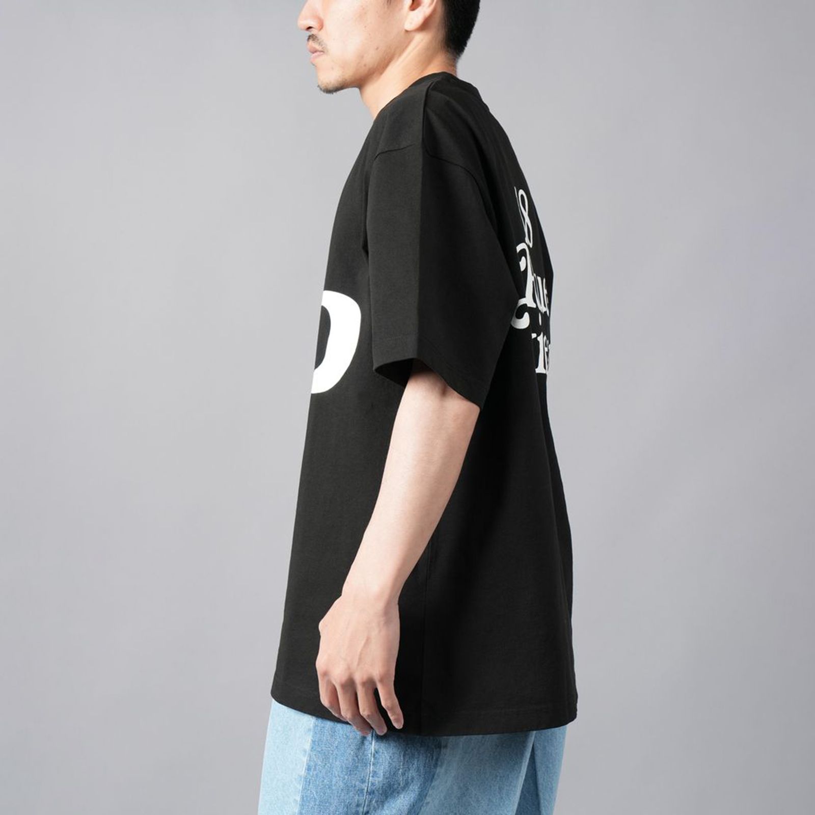 KENZO - 【残りわずか】【限定】 KENZO x VERDY / KENZO BY VERDY OVERSIZE TSHIRT /  オーバーサイズTシャツ (ブラック) | Confidence