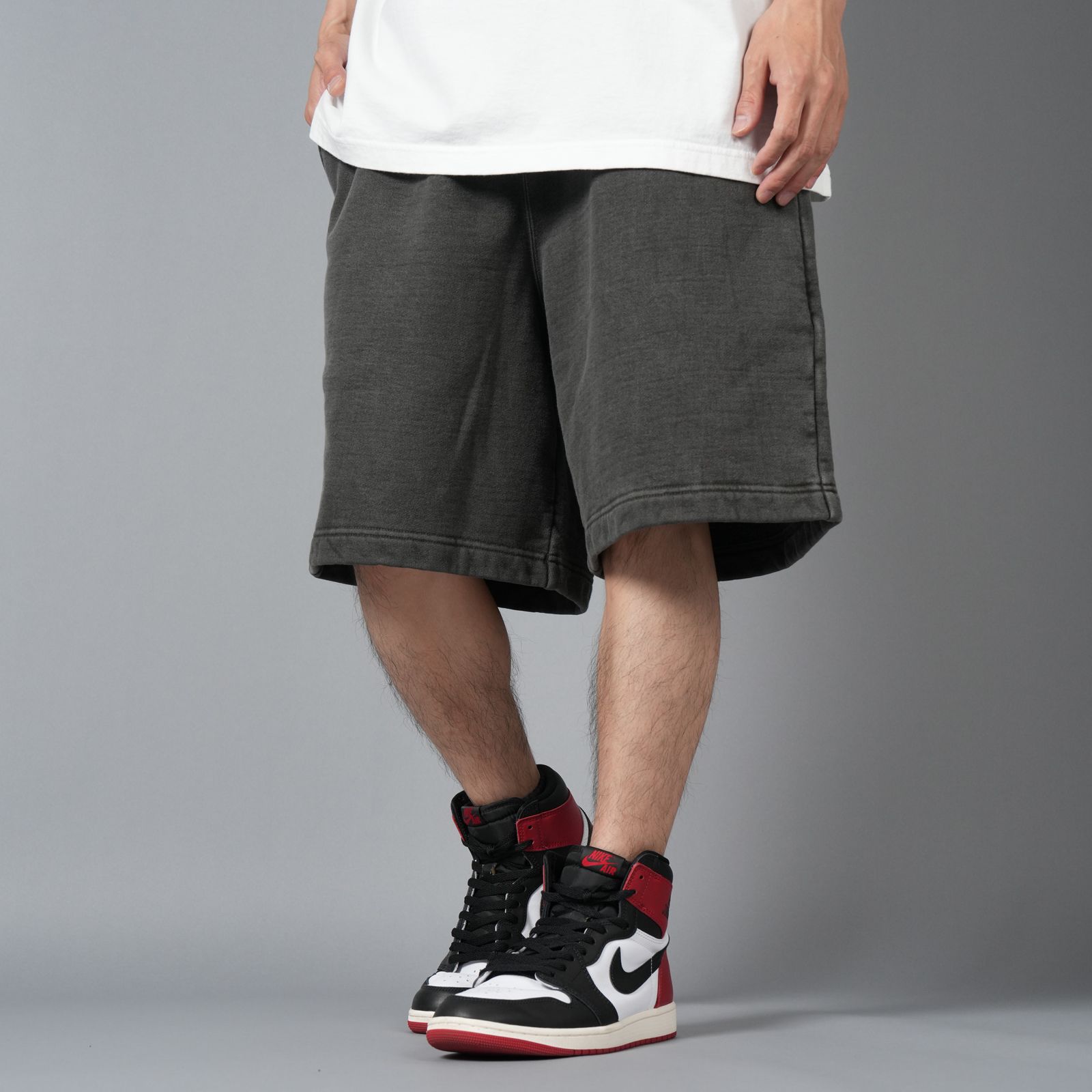 【ラスト1点】LOGO SWEAT SHORTS / ロゴ スウェットショート (ブラック)