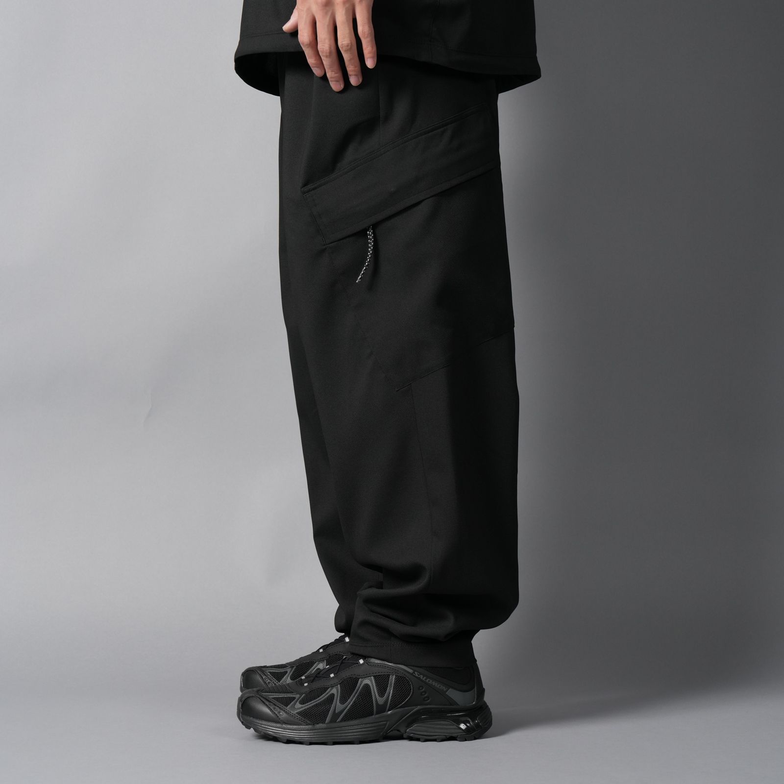 【GHOST】WOVEN WATER-REPELLENT TWO TUCK NINJA PANTS / ニンジャパンツ(ブラック)