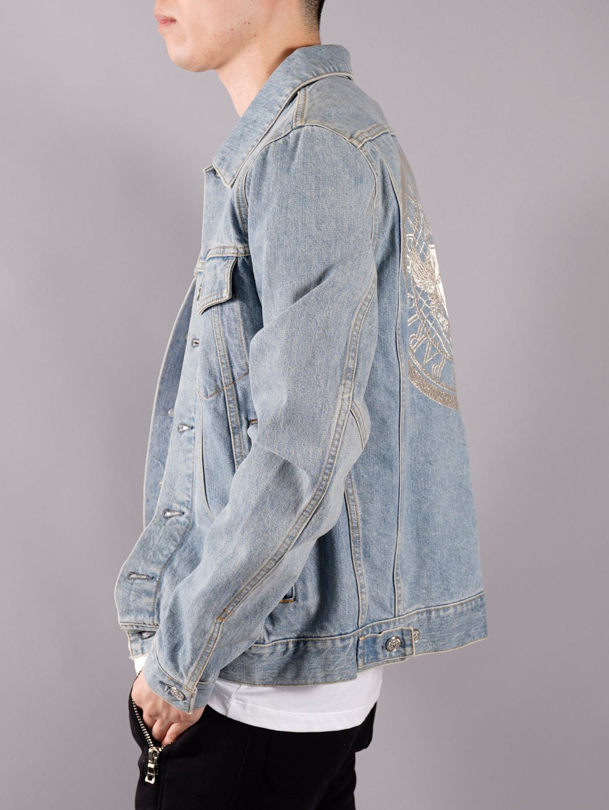 BALMAIN - DENIM JACKET WITH COIN EMBROIDERED BACK / デニム