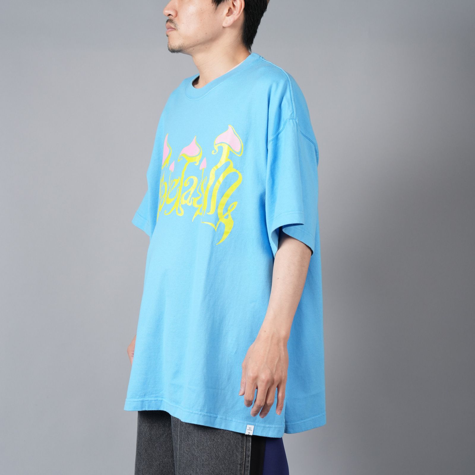 【ラスト1点】MUSHROOM TEE / マッシュルーム Tシャツ (ライトブルー)