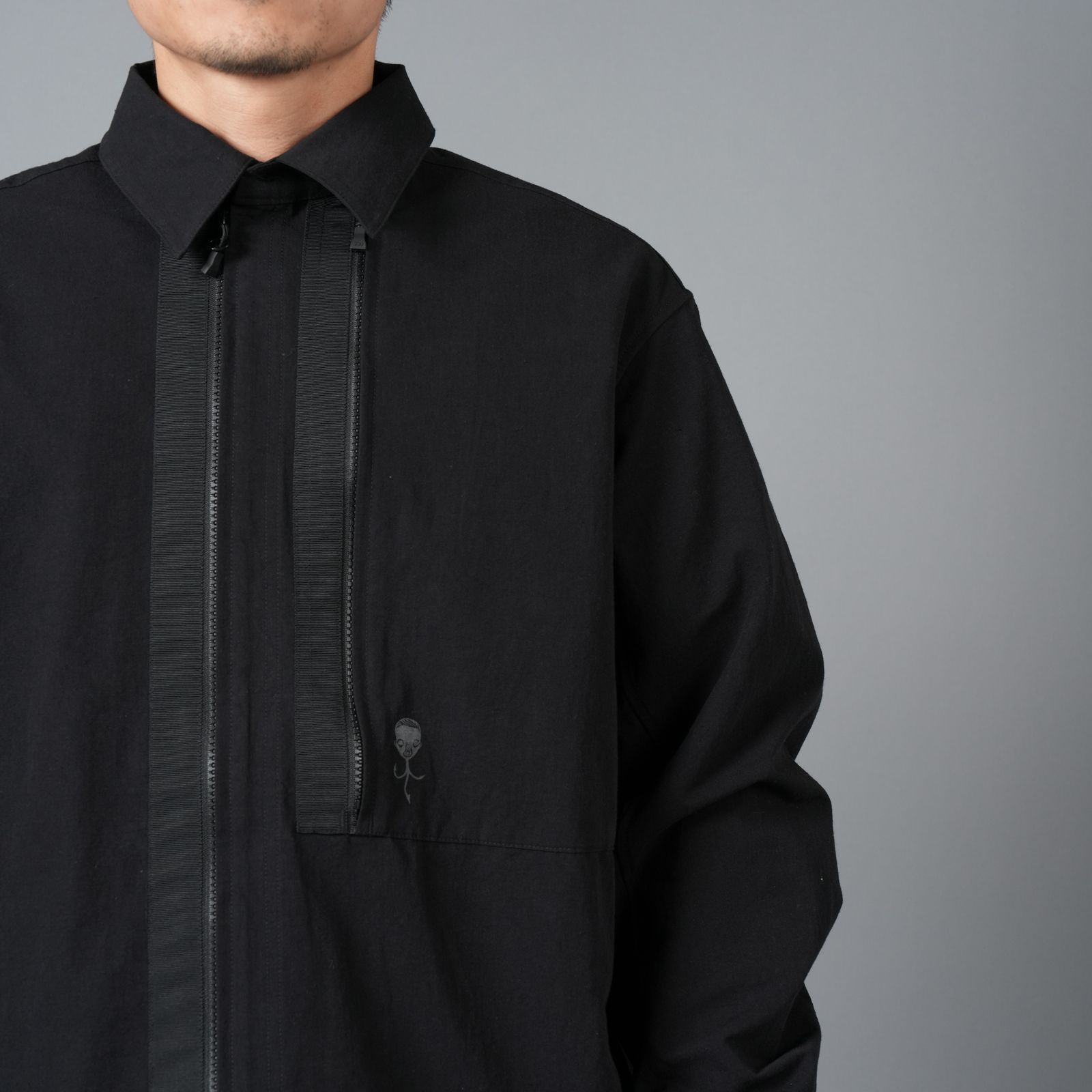 【ラスト1点】【限定】WATER REPELLENT NATURAL FABRIC SHIRT OUTERWEAR / シャツ (ブラック)