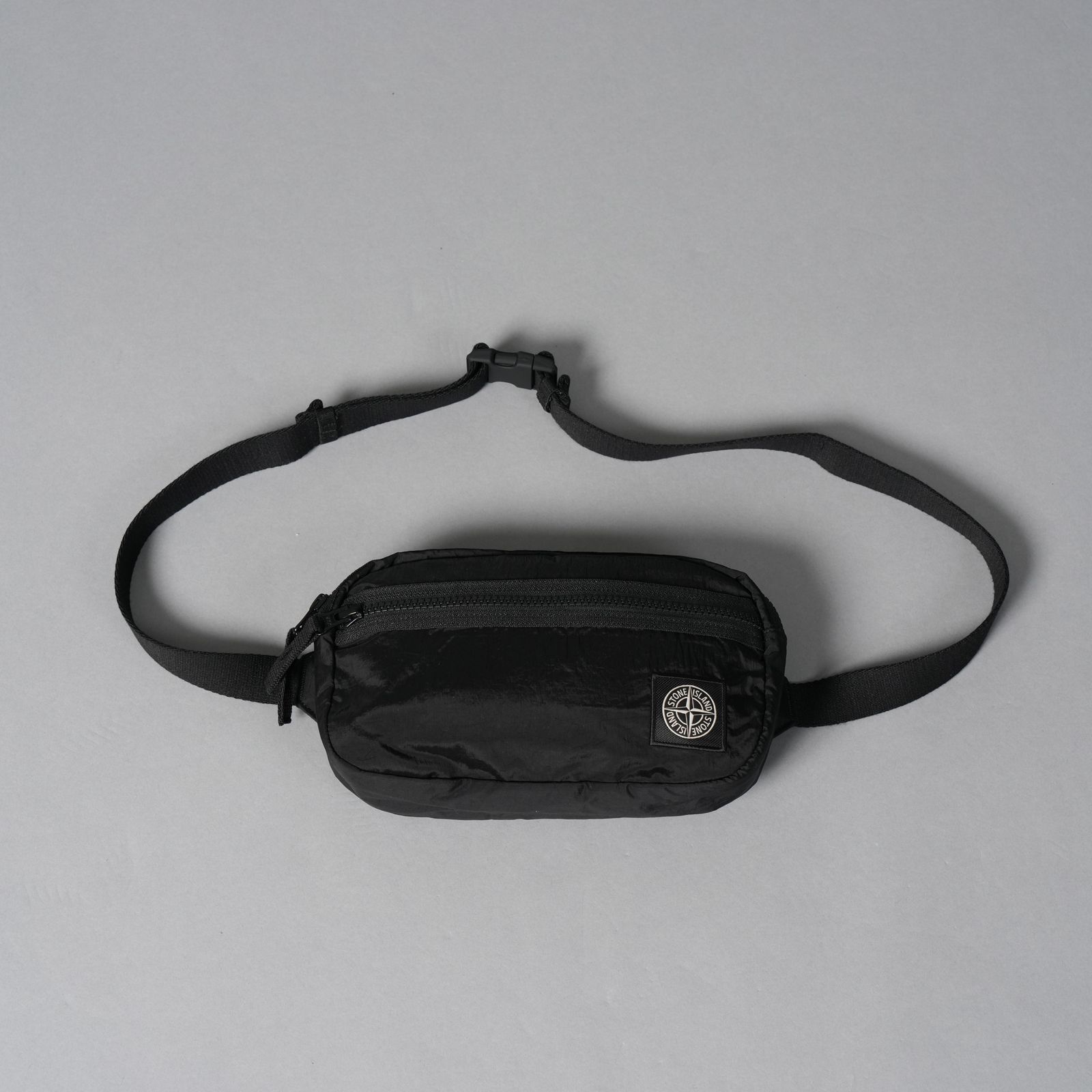 9200014 / NYLON METAL IN ECONYL REGENERATED NYLON / バムバック / クロスボディーバック 【ナイロンメタル】(ブラック)