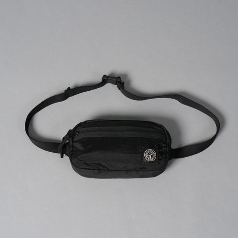 【定番アイテム】9200014 / NYLON METAL IN ECONYL REGENERATED NYLON / バムバック / クロスボディーバック 【ナイロンメタル】(ブラック)