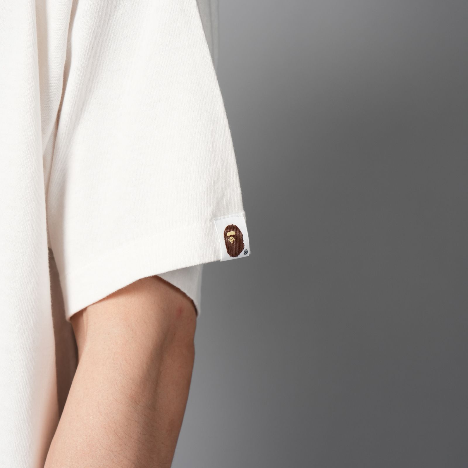 【ラスト1点】【コラボ】SM-MK1-0000-C34 / BAPE_SS T-SHIRT / JUMP / WHITE / Tシャツ (ホワイト)