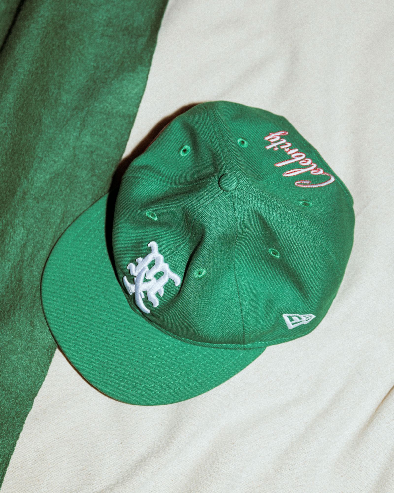 【コラボ】SM-MK8-0000-C21 / NE_CAP / CELEBRITY / GREEN / キャップ (グリーン)