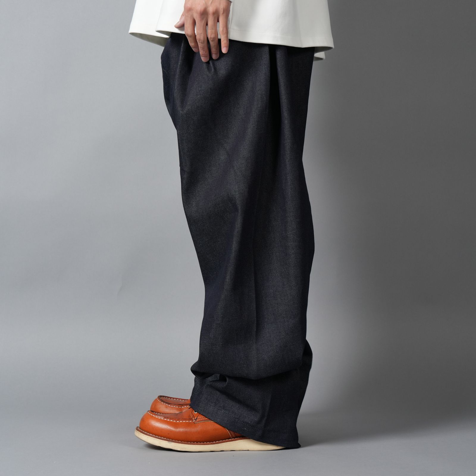 DENIM 440 BERMUDA JEANS / デニムパンツ (ロウインディゴ)