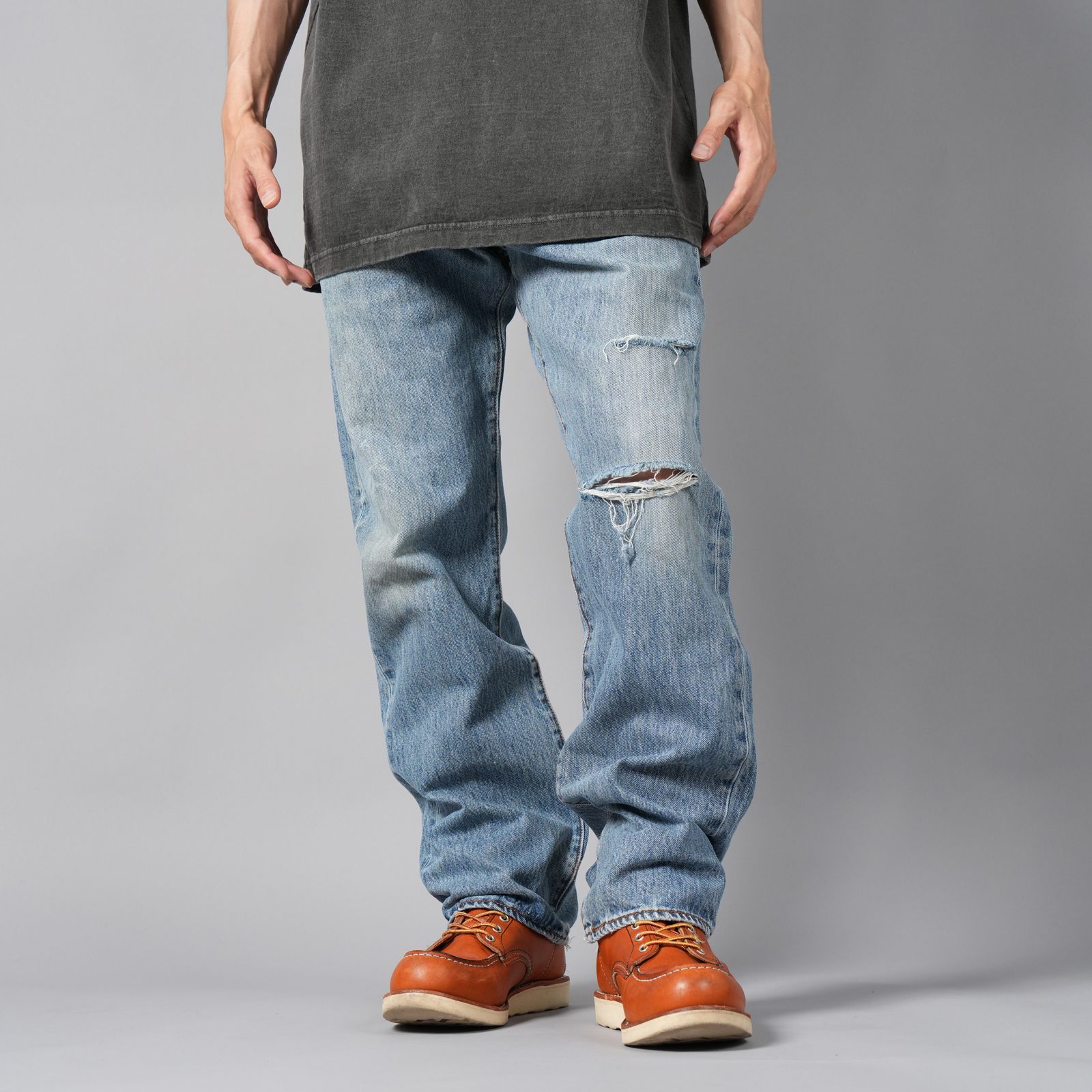 BASICKS - BASICKS x Vintage Levi's Heart Pocket Damage Denim