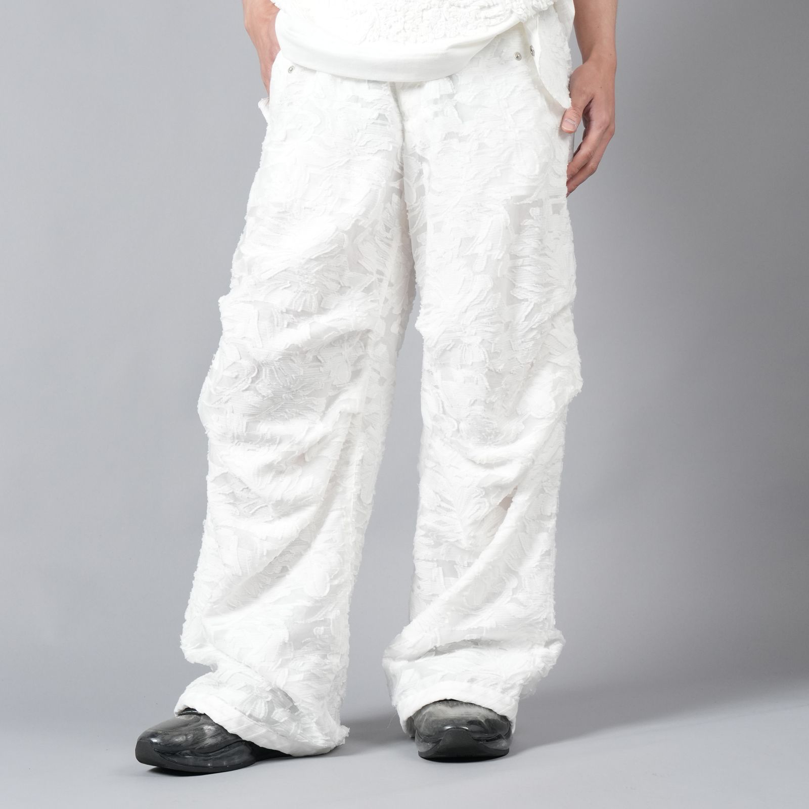 TAAKK - 【ラスト1点】 CUT JACQUARD PARACHUTE PANTS / カット ...