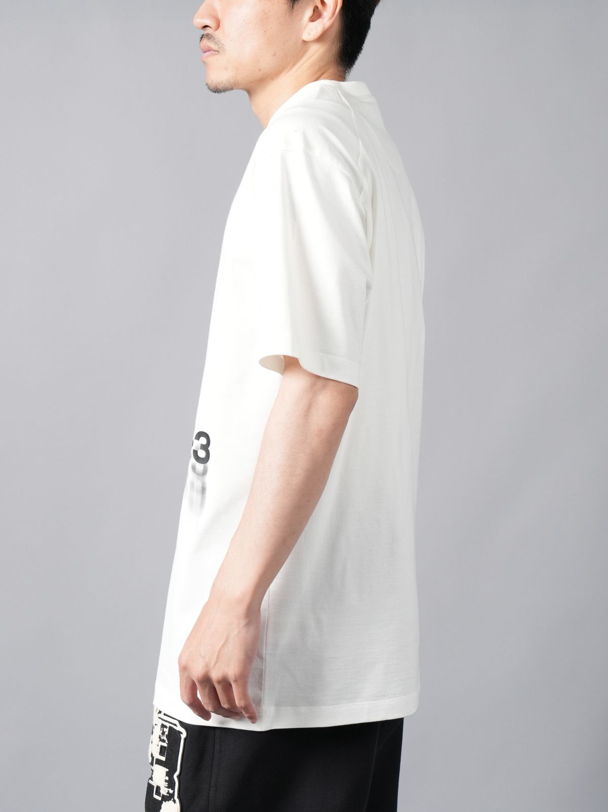 Y-3 - GFX SS TEE / グラフィックTシャツ (オフホワイト) | Confidence