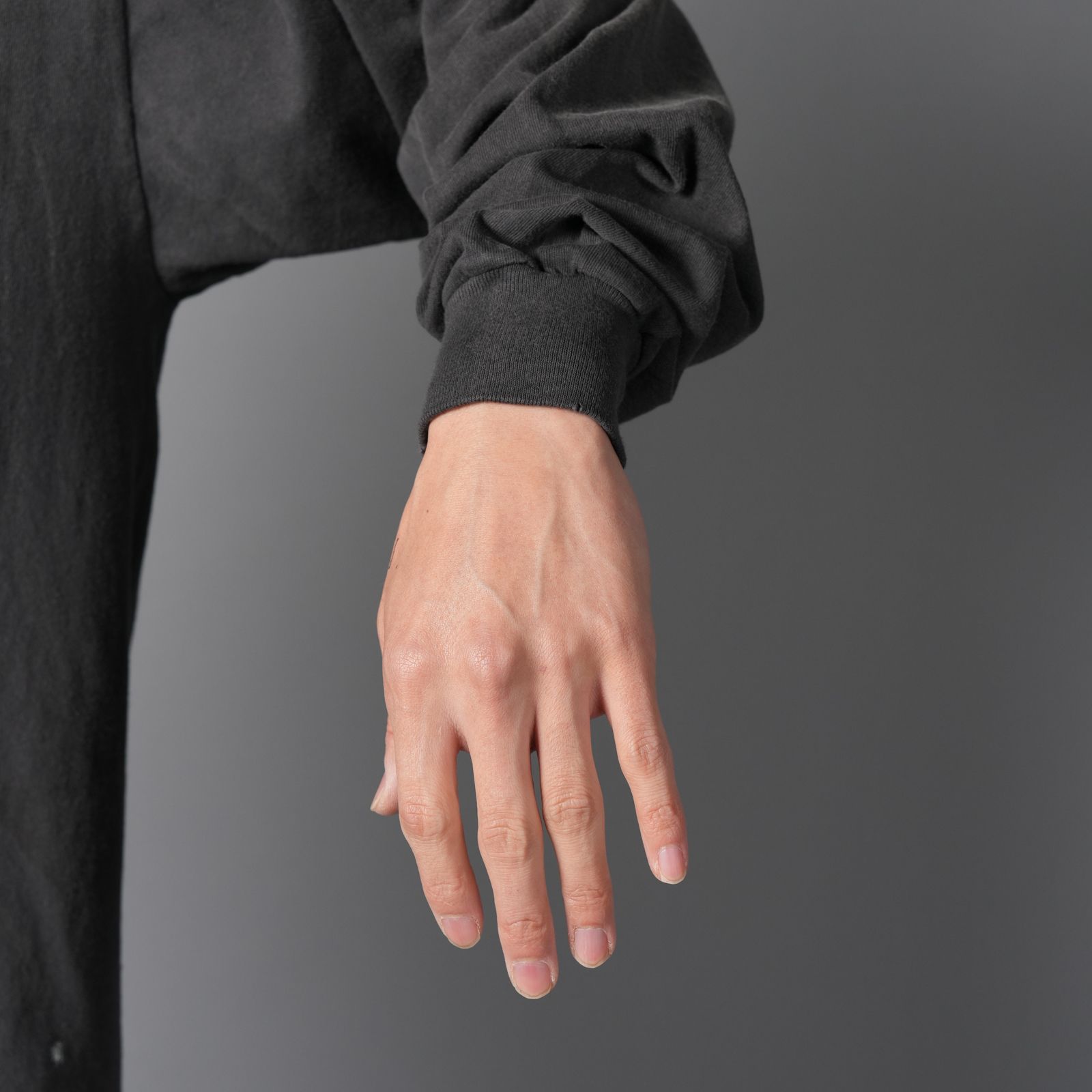 【ラスト1点】SM-MK8-0000-030 / LS T-SHIRT / SAINT 666 / BLACK / ロンT・カットソー (ブラック)