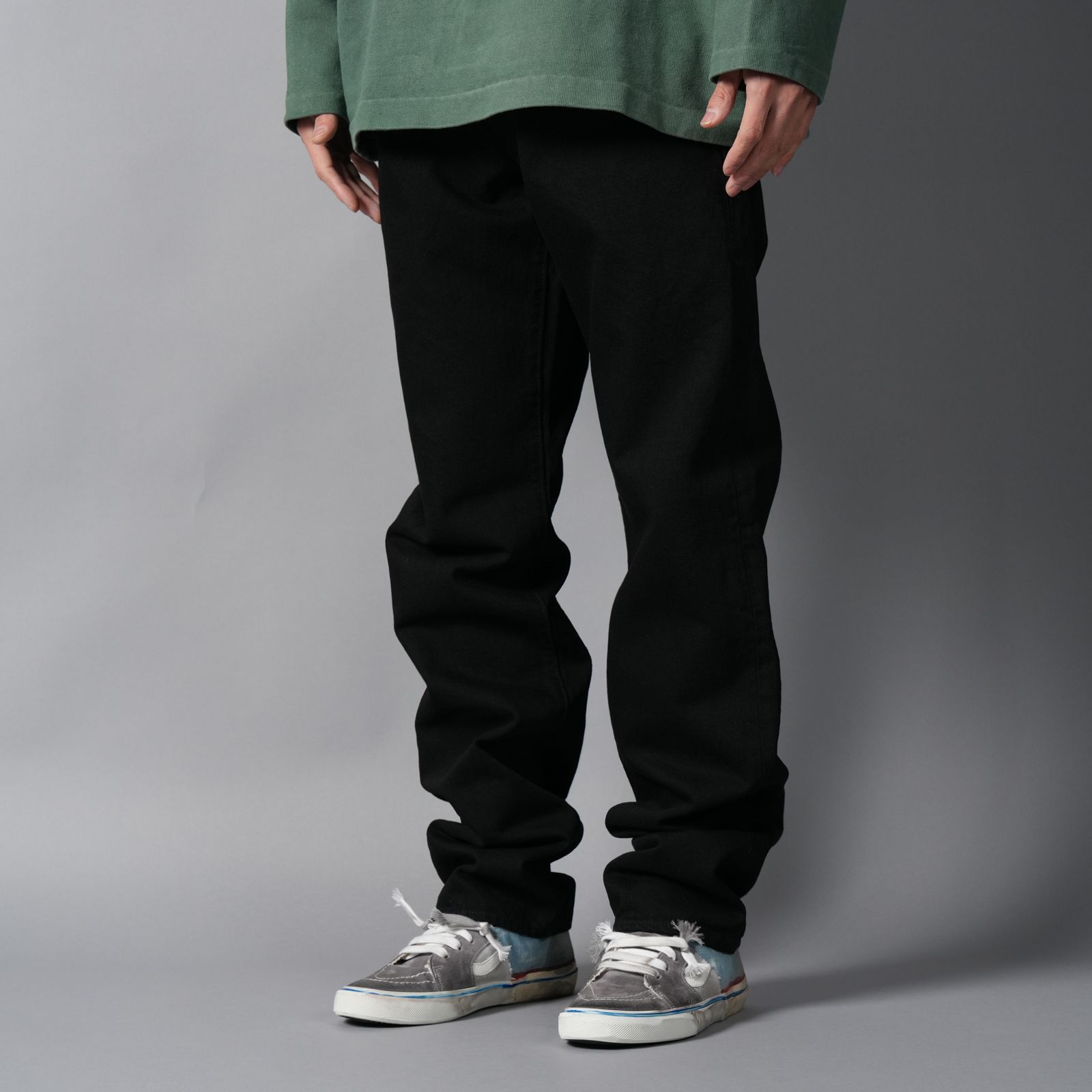 【残りわずか】SM-MK8-0000-077 / BLACK DENIM PANTS / STRAIGHT/ デニムパンツ (ブラック)