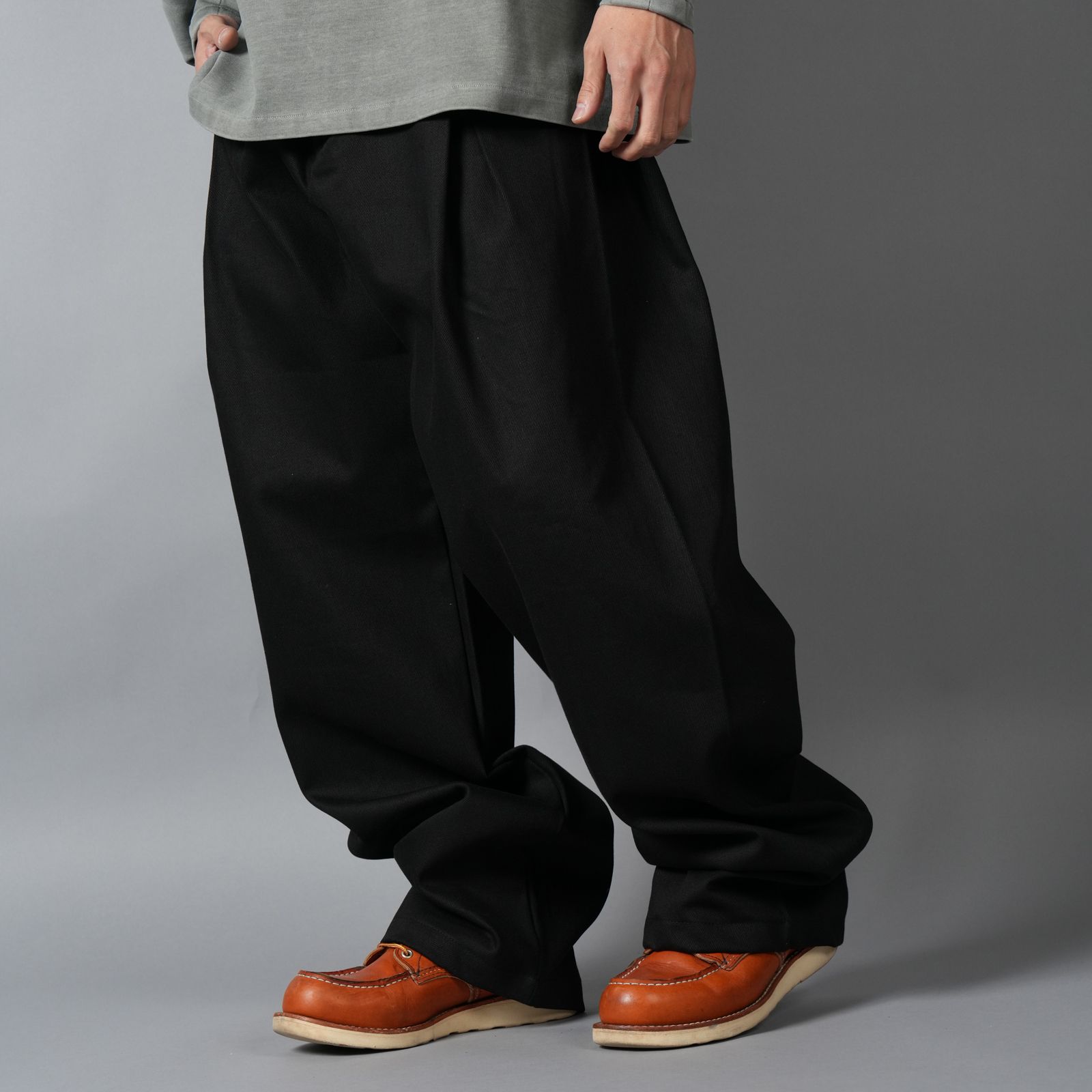 DENIM 440 BERMUDA JEANS / デニムパンツ (ナイト)