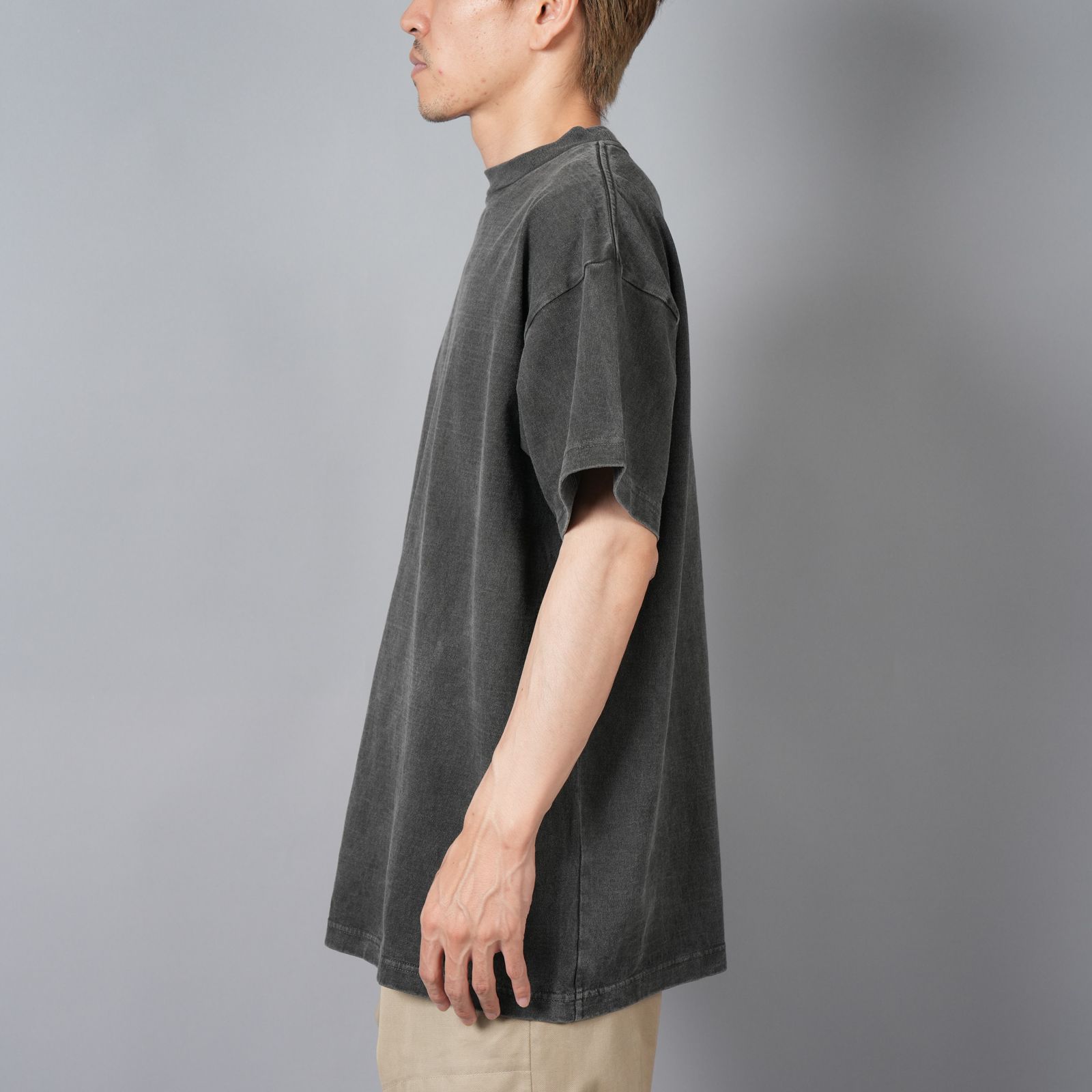 【残りわずか】TEE SHIRTS "PATCH" / Tシャツ (ブラック)