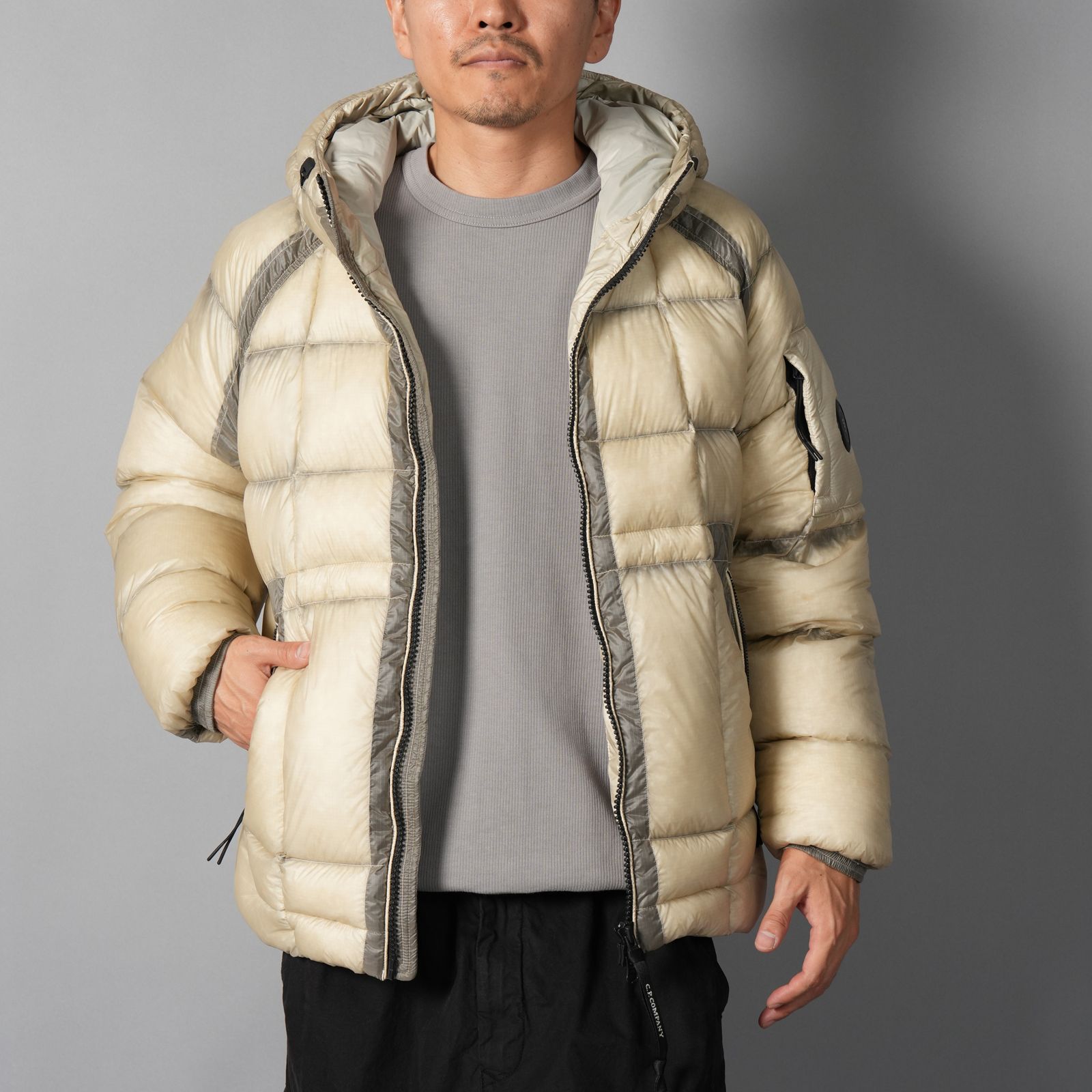 【残りわずか】D.D. SHELL HOODED DOWN JACKET / フーデッド ダウンジャケット (シルバーバーチ)