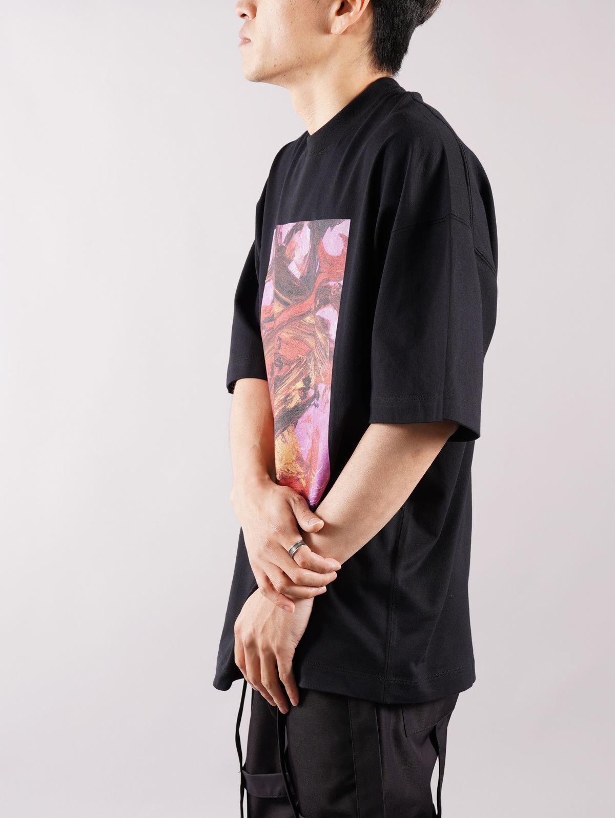 プリント Tシャツ / ドロップショルダー / ブラック