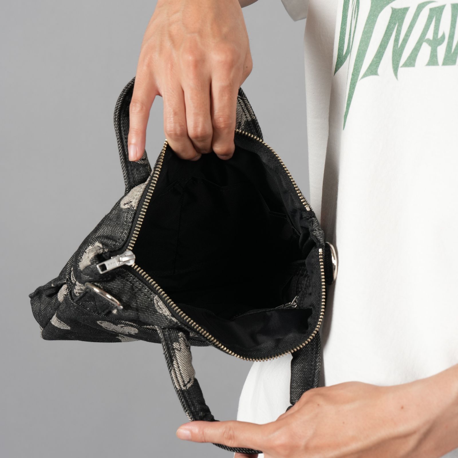 EU-MK1-0000-067 / EU HEART HELMET BAG  / ヘルメットバック (ブラック)