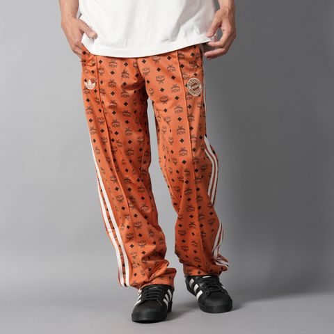 【残りわずか】adidas x FC Bayern x MCM / Track Pants / トラックパンツ (コグナック)