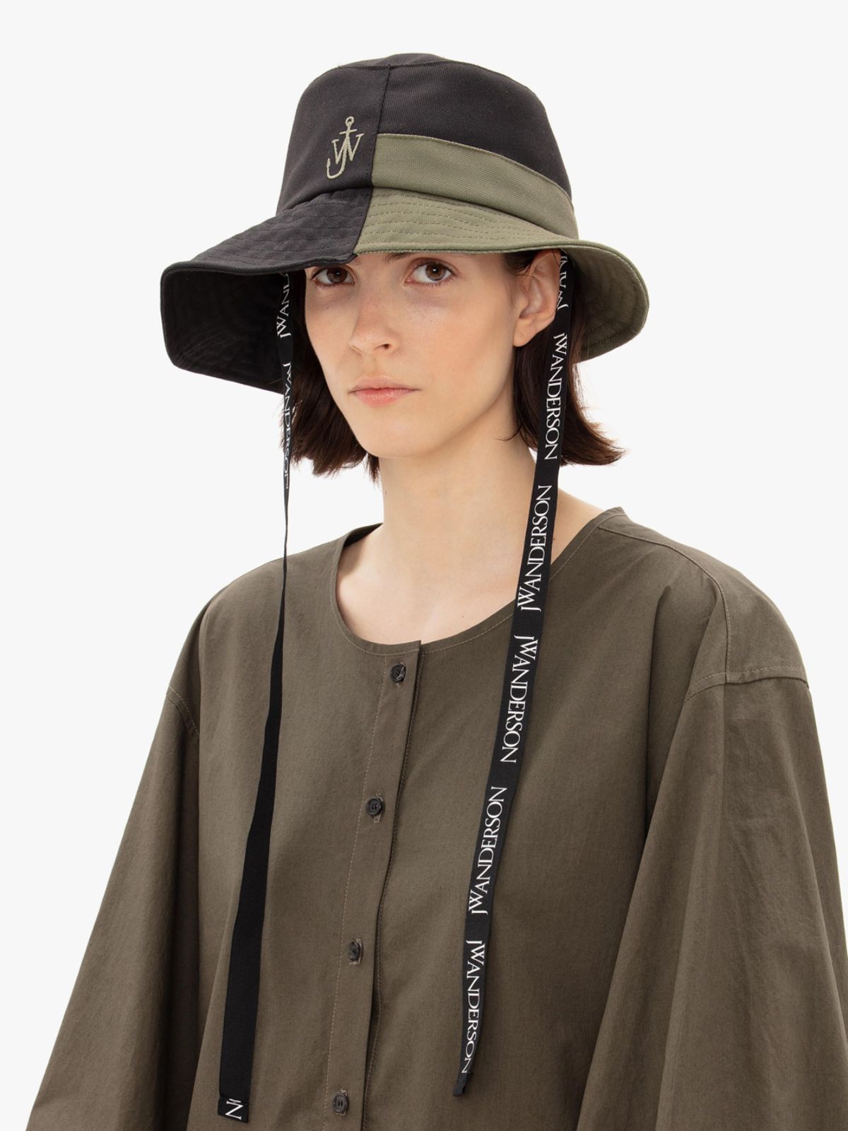 JW ANDERSON - ASYMMETRIC BUCKET HAT / アシンメトリー バケット