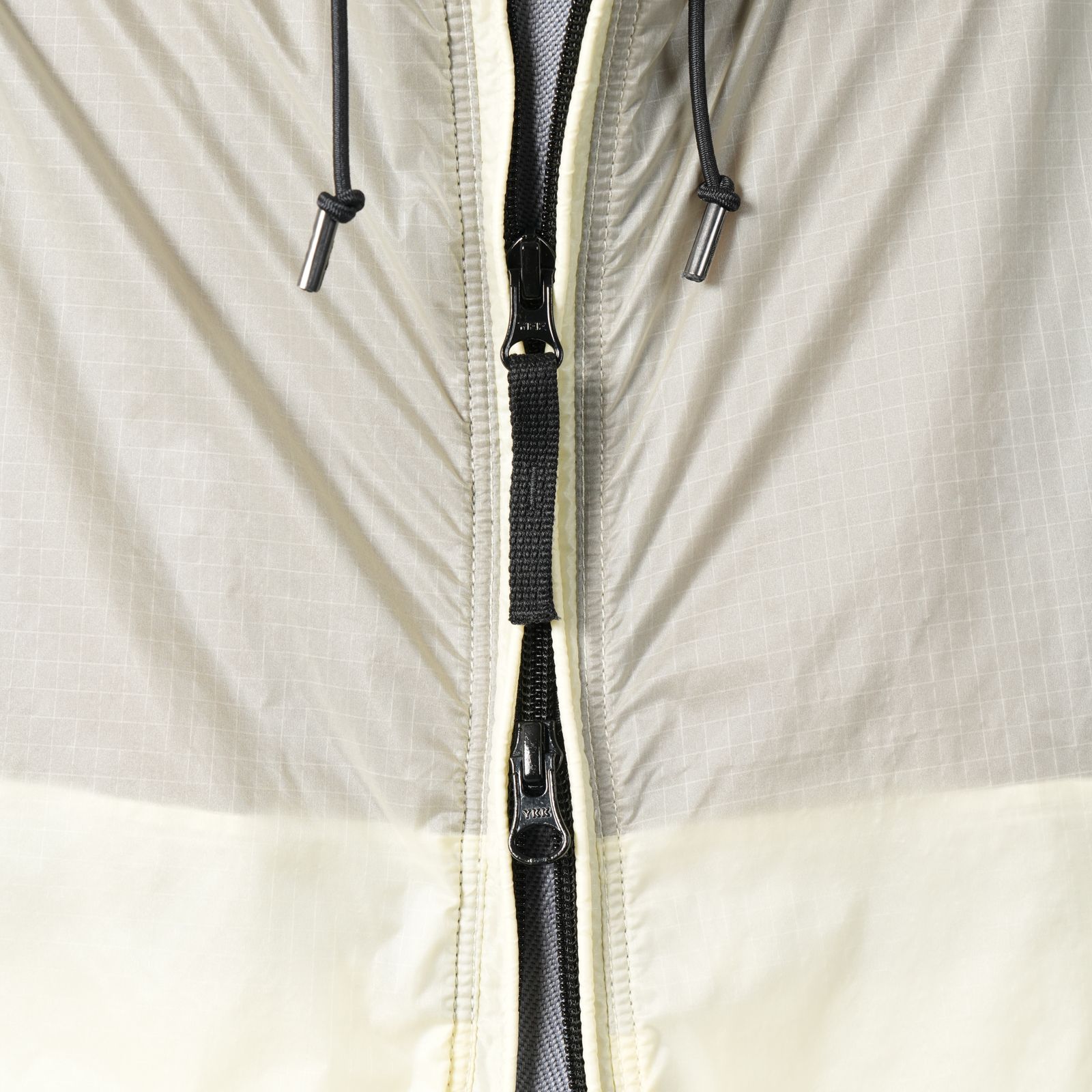Q100008 / RIPSTOP LIGHT HT NYLON / ナイロンジャケット [コーデュラ][リップストップ](ベージュ)