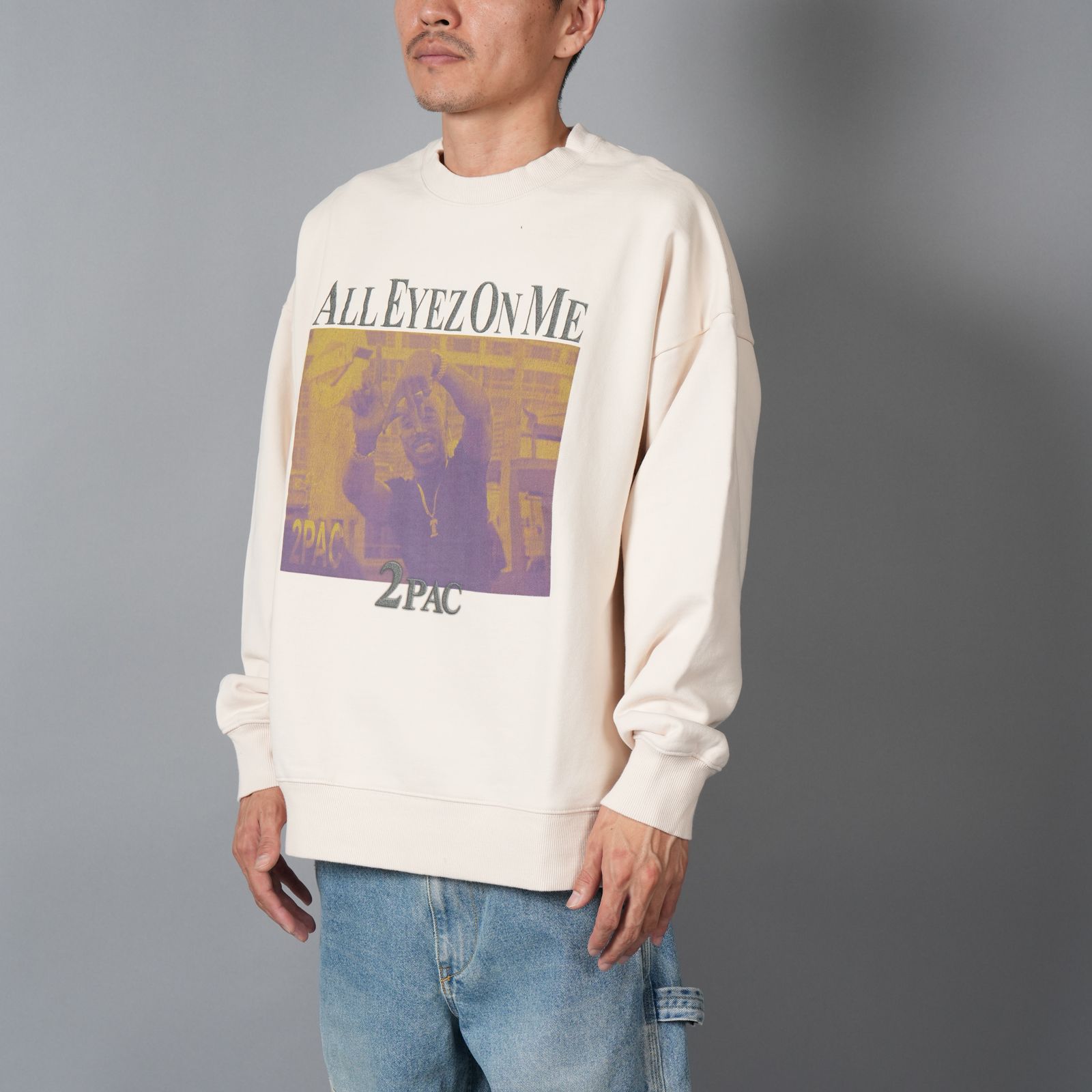 UM25AW-8 / 2PAC / ツゥーパック / トレーナー・クルーネックスウェット (クリーム)