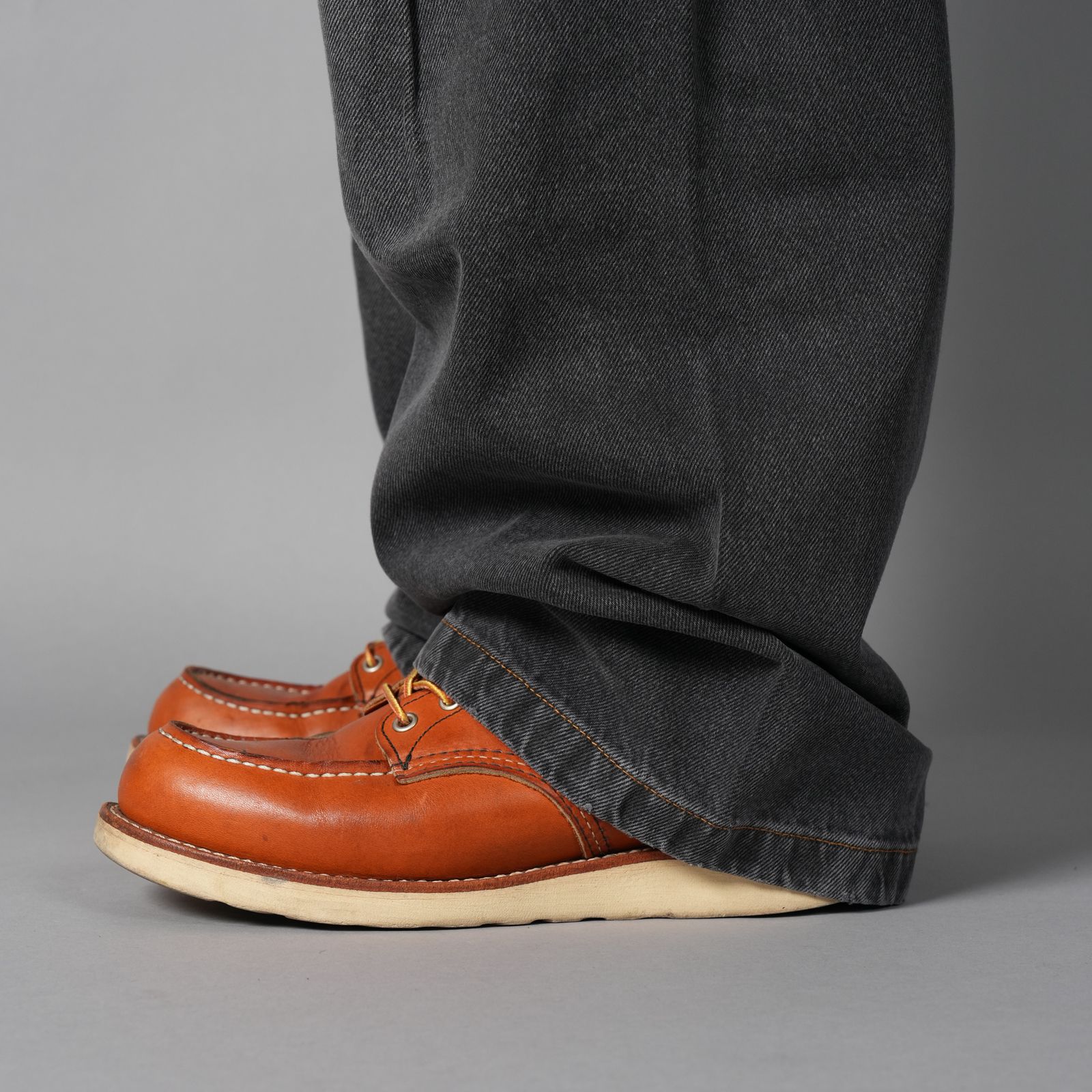DENIM 440 BERMUDA JEANS / デニムパンツ (ストーン)