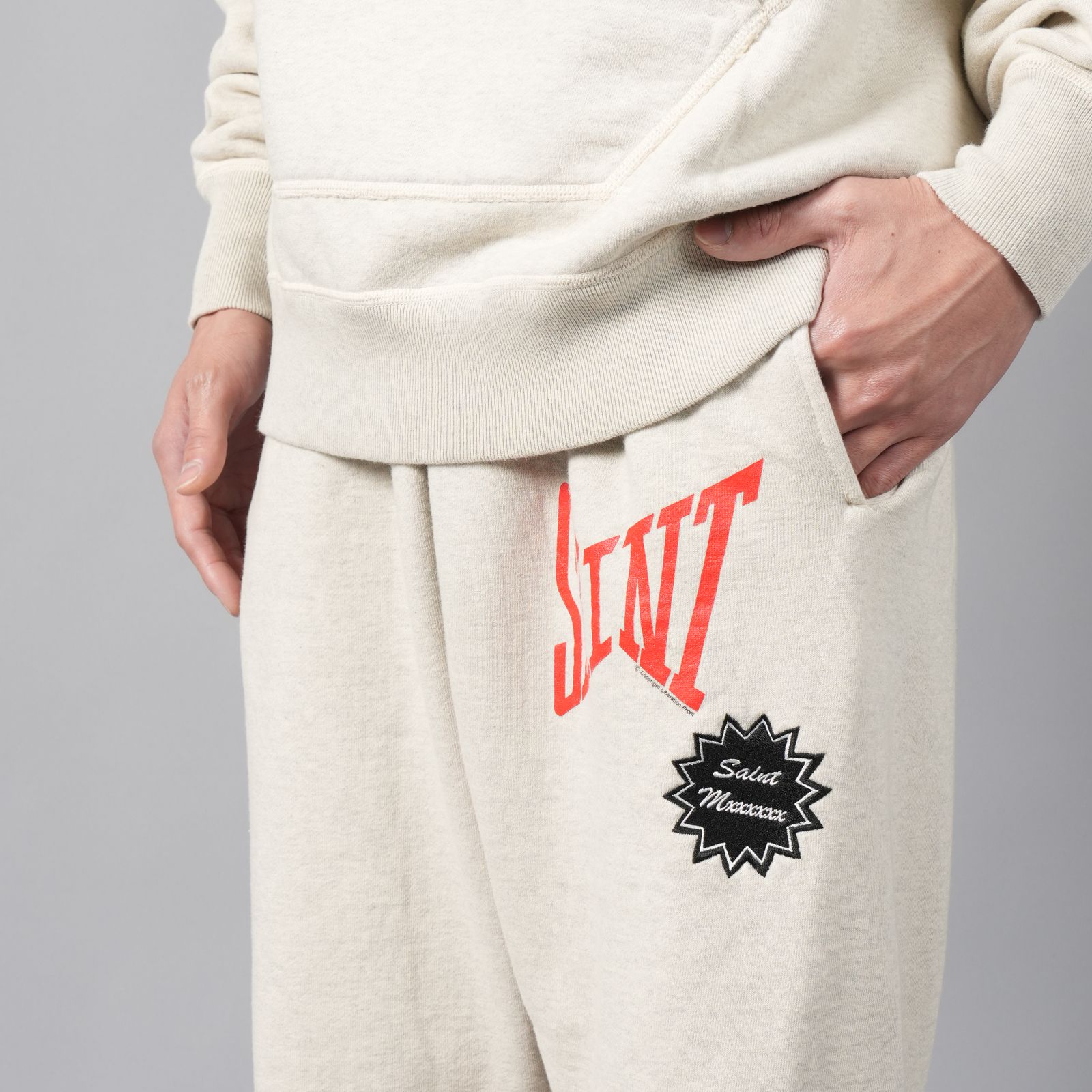 日本未入荷/88rising愛用☆MEDM☆ルーズ スウェット パンツ☆ SAINT M×××××× - 【ラスト1点】SM-YS8-0000-042 / SWEAT PANTS