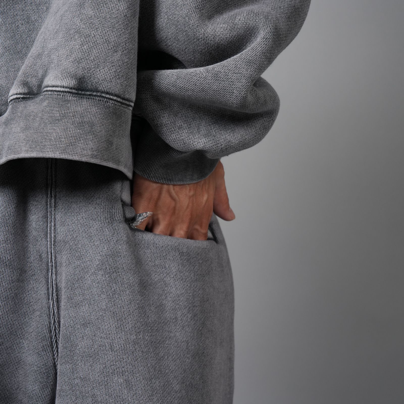 ESSENTIAL TERRY CLASSIC SWEATPANT PUFF PALINT LOGO  / スウェットパンツ (ウォッシュドグラナイト)