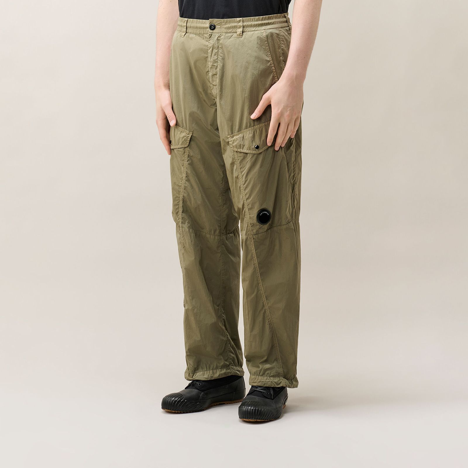 CHROME-R BOXY SEAMLESS CARGO PANTA / カーゴパンツ (フォールンロック)