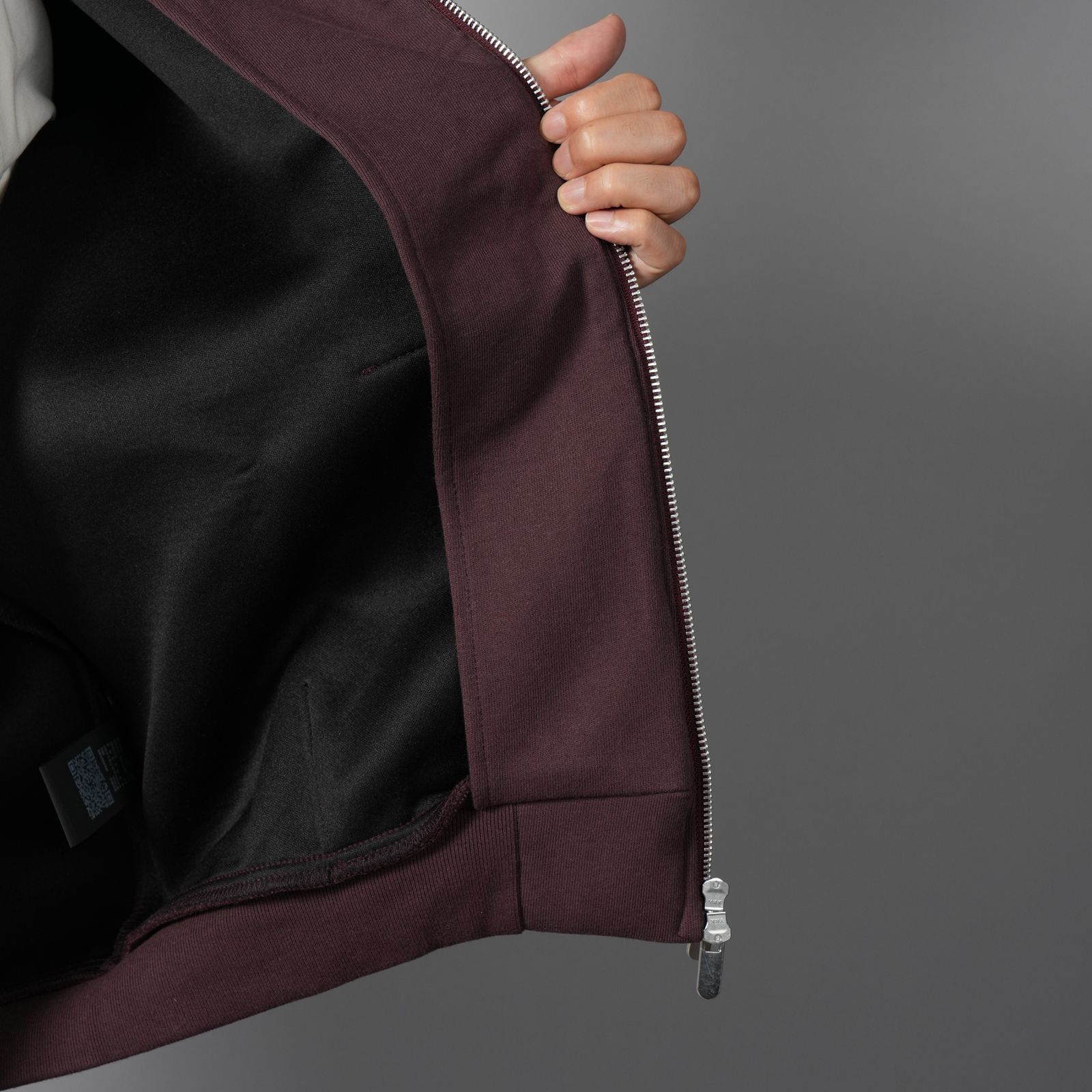V2 ZIPPED HOODIE  / ジップフーディー (クランベリー)
