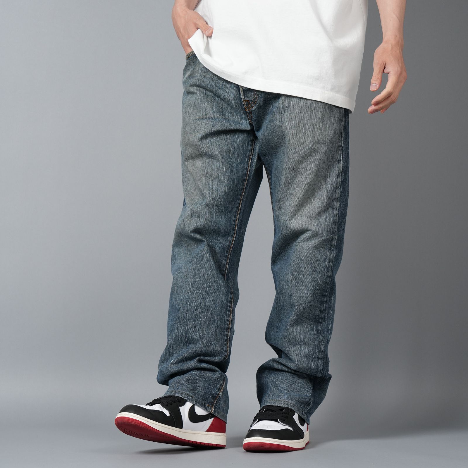 【ラスト1点】BASICKS x Vintage Levi's Heart Pocket Denim / ハートポケットデニム [34インチ] (ブルー)