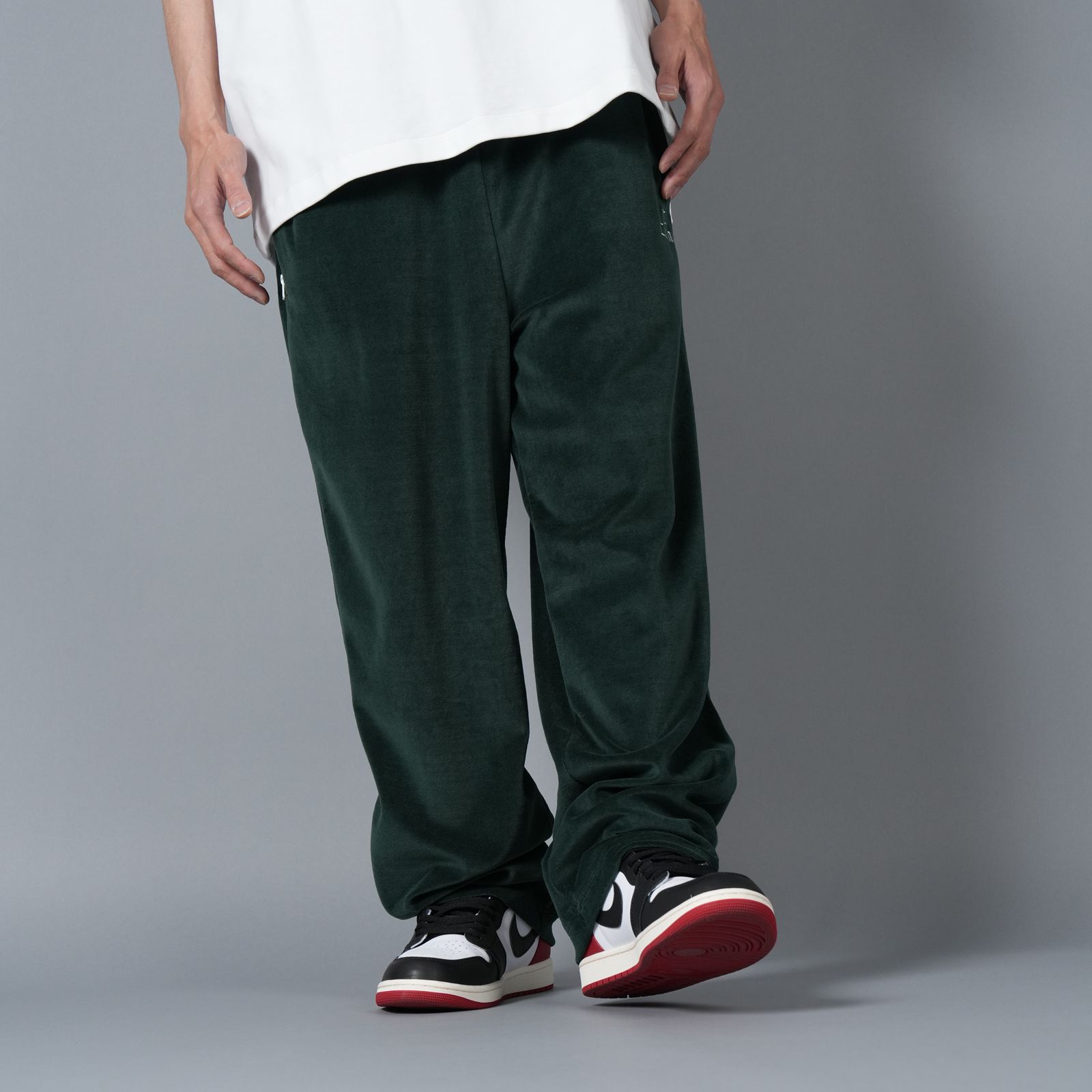 VELOUR TRACK PANTS / ベロア トラックパンツ (グリーン)