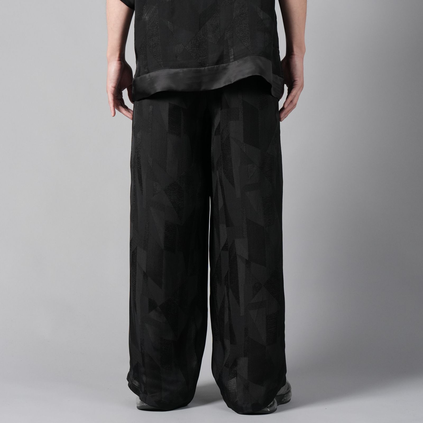 【ラスト1点】RAYON CUPRA TROUSERS / レーヨン キュプラ トラウザーズ (ブラック)