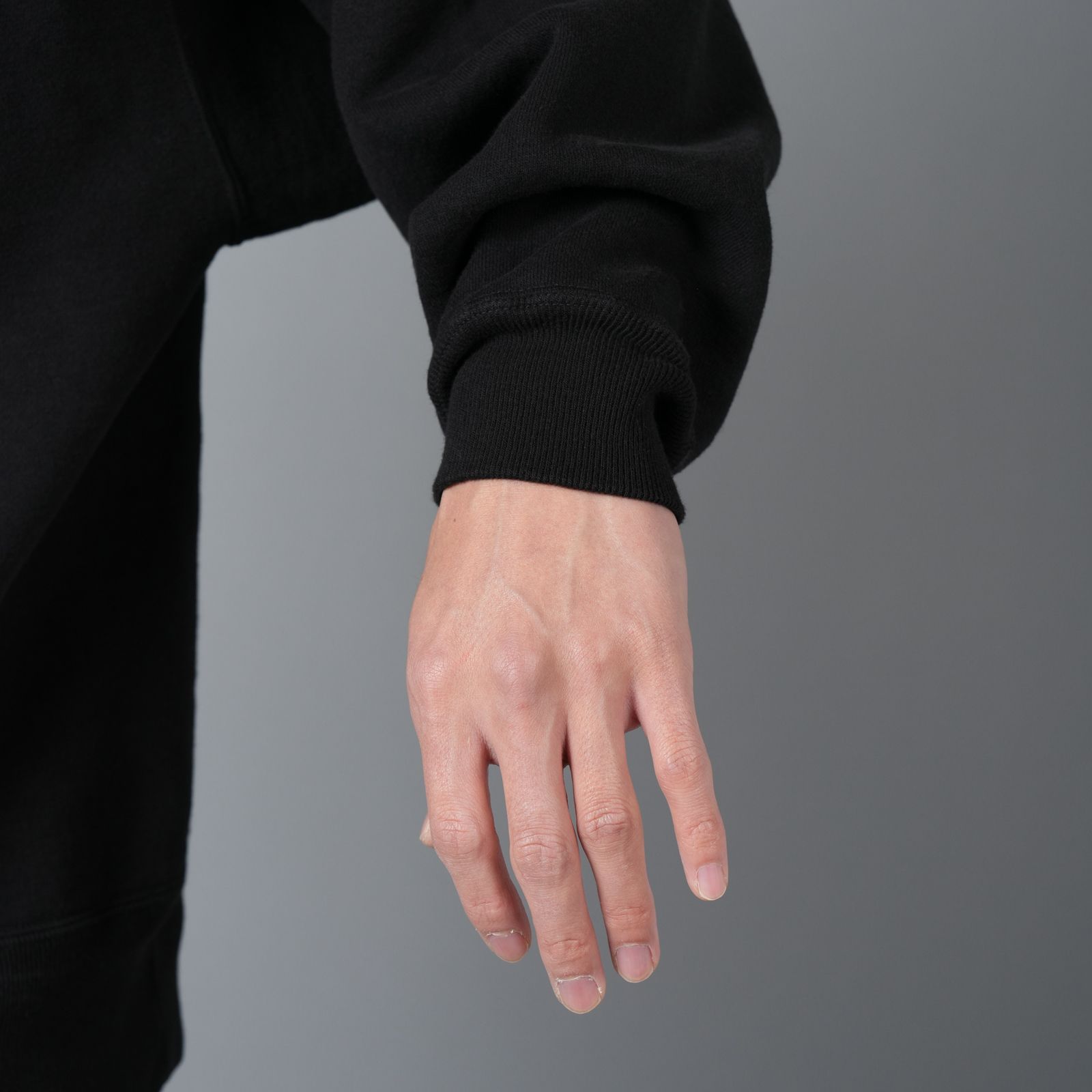 【ラスト1点】SM-HR8-0000-043 / CRW-N SWEAT / MX666 / BLACK / クルーネック・スウェット (ブラック)