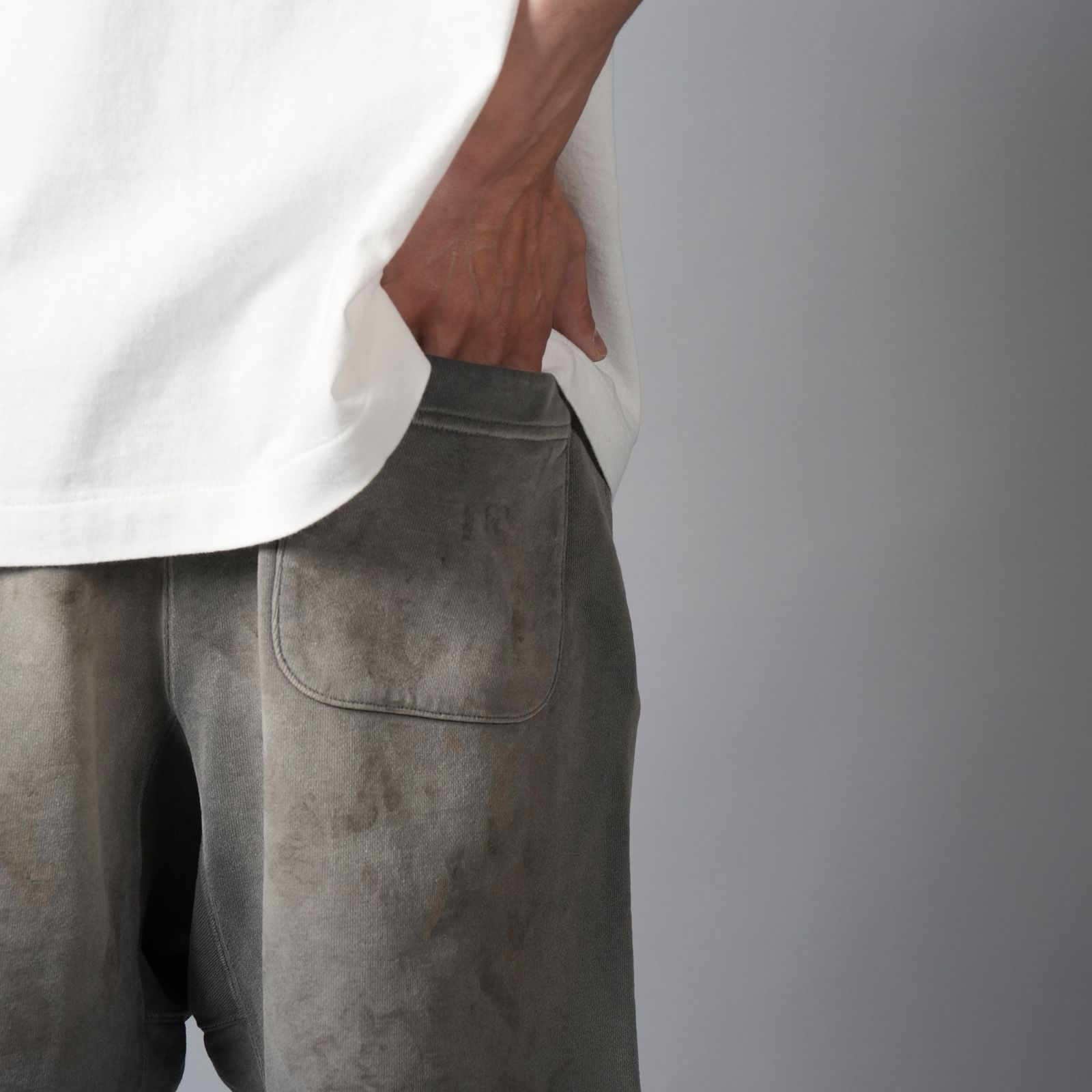 【残りわずか】SM-MK8-0000-069 / SWEAT SHORTS / SAINT / CHARCOAL / スウェットショーツ  (チャコール)
