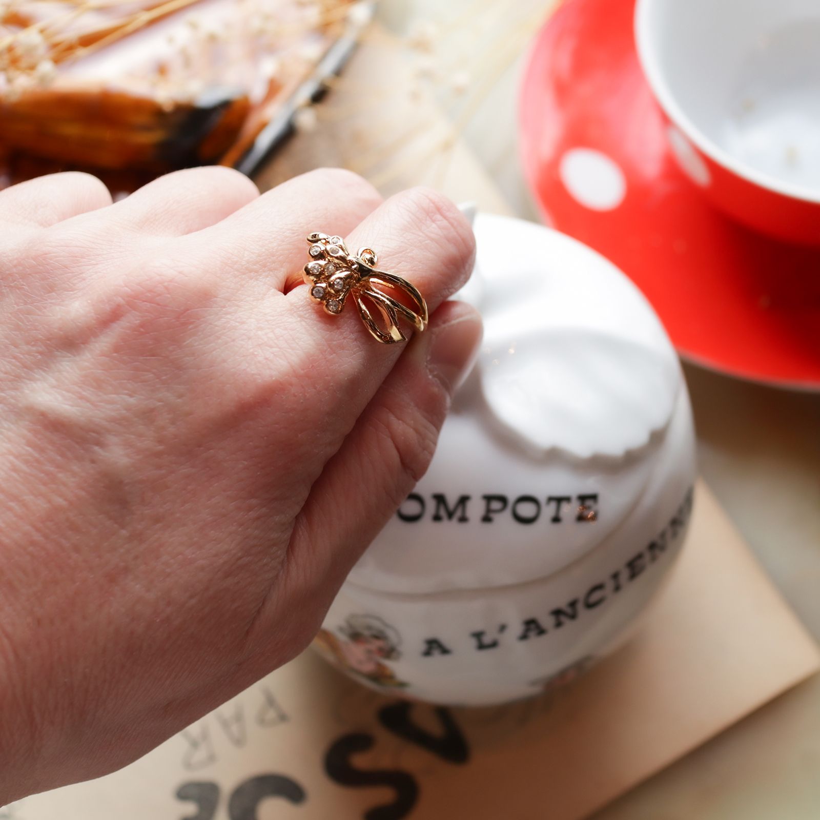 「ピーコックリボン」デッドストックリング イギリス