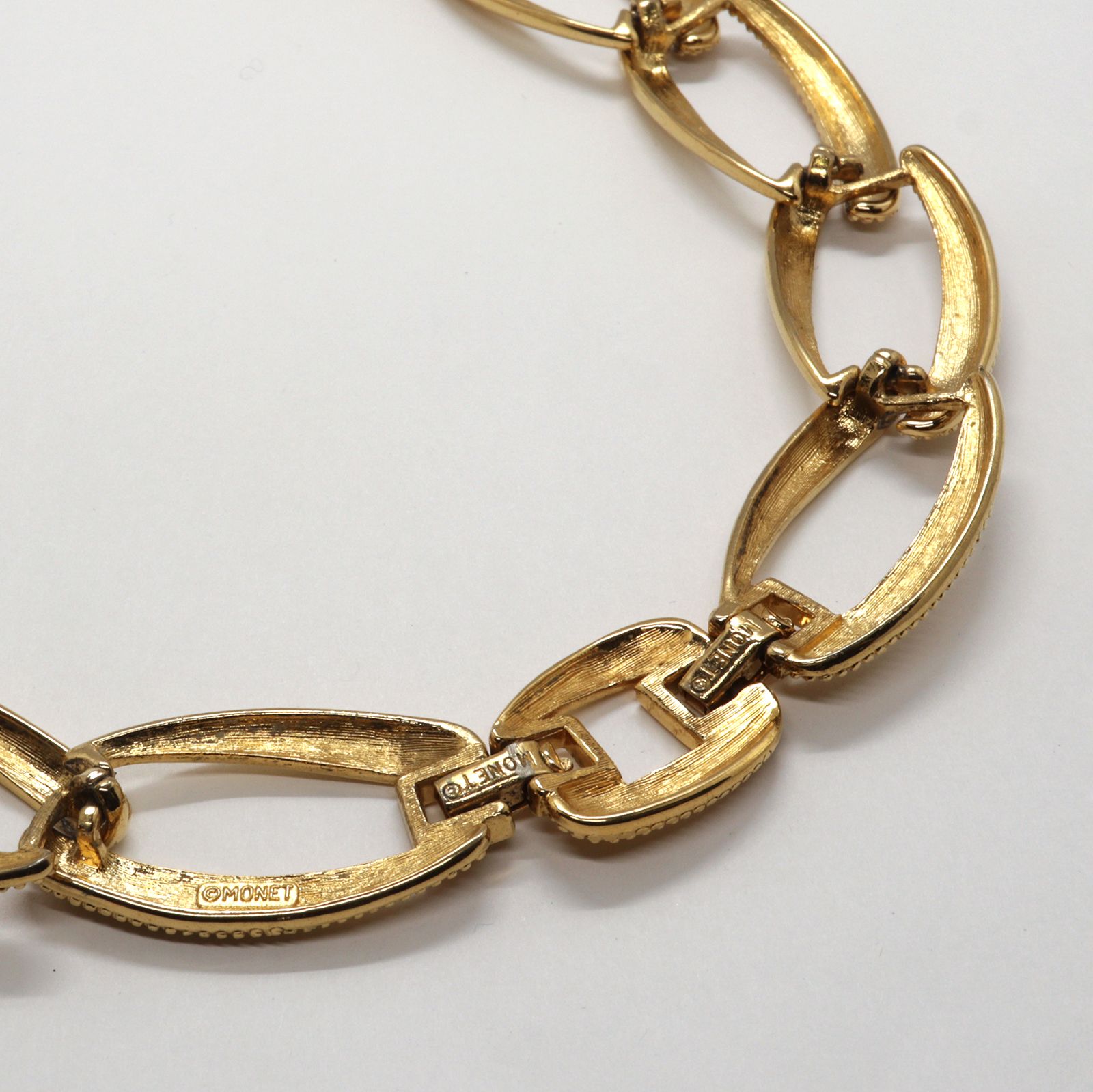 「ハーフロフチェーン」ネックレス MONET ヨーロッパ