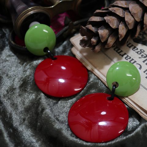「シェイクポップサークル」イヤリング レッド×グリーン