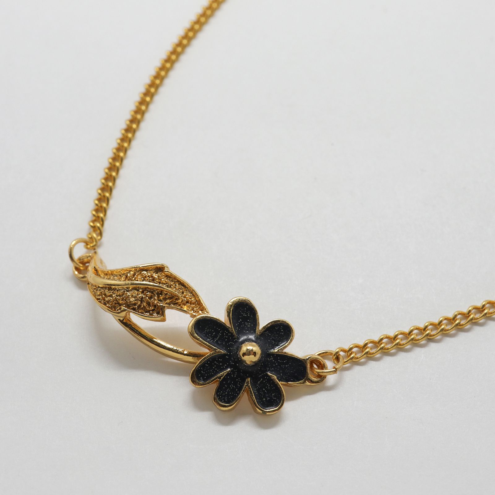「クラシックデイジーblack Orena paris」ネックレス フランス ORENA paris デッドストック