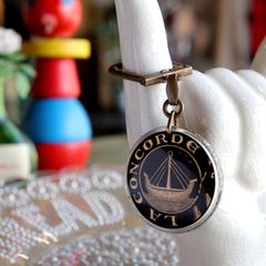 LA CONCORDE ラ・コンコルド 保険会社 ブルボンキーホルダー