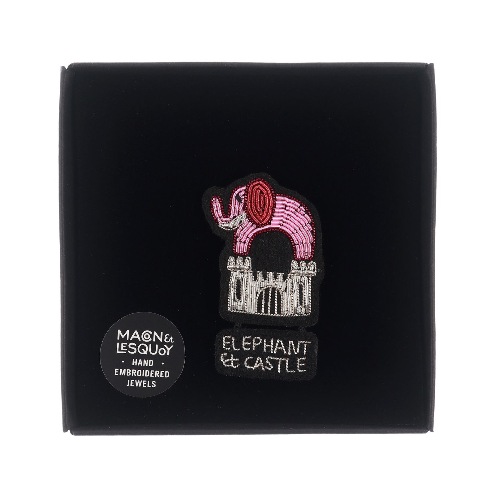 「Elephant and Castle」ブローチ