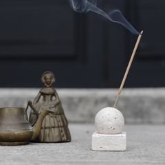 STONE INCENSE HOLDER Travertine Ivory