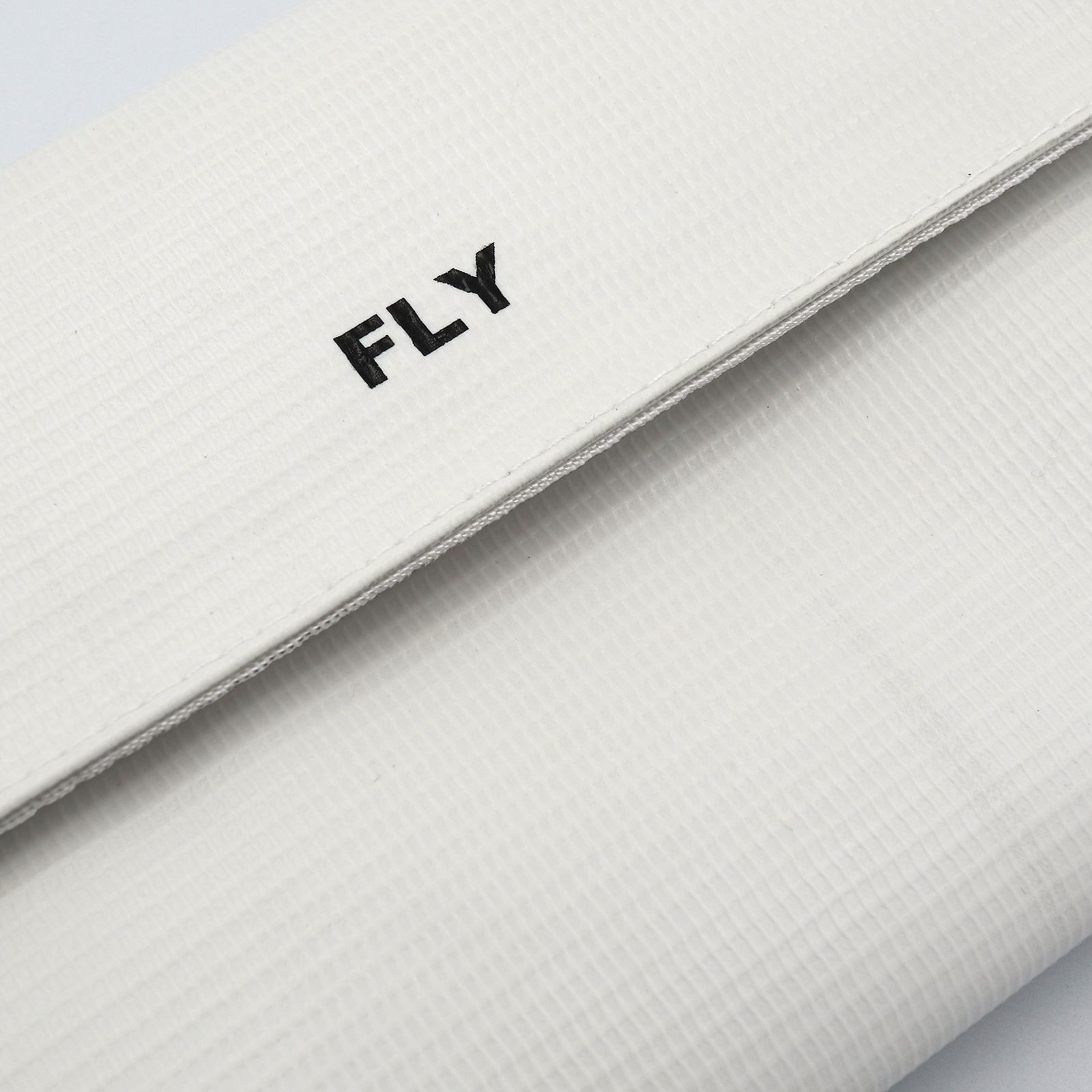 「FLY Long Wallet」ショルダーウォレットXL ホワイト