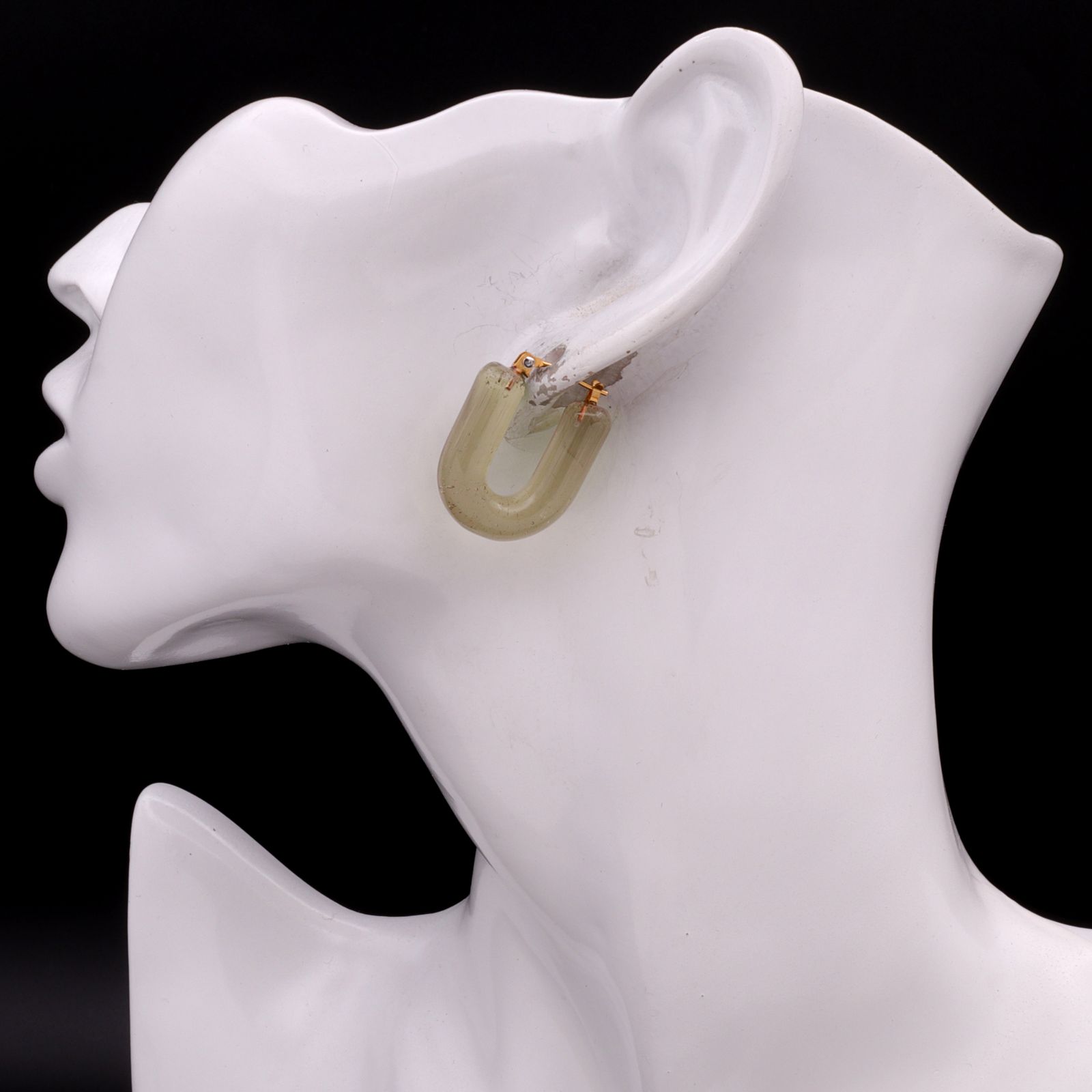 「Glass Hoop "U" Pierce」ピアス(片耳) フェーズ