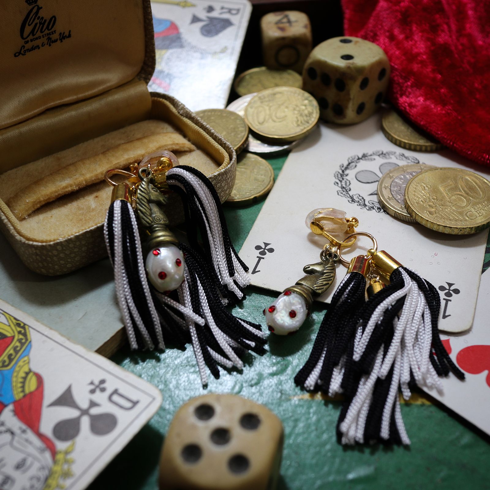 「chess」イヤリング【CASINO de sachikosim】