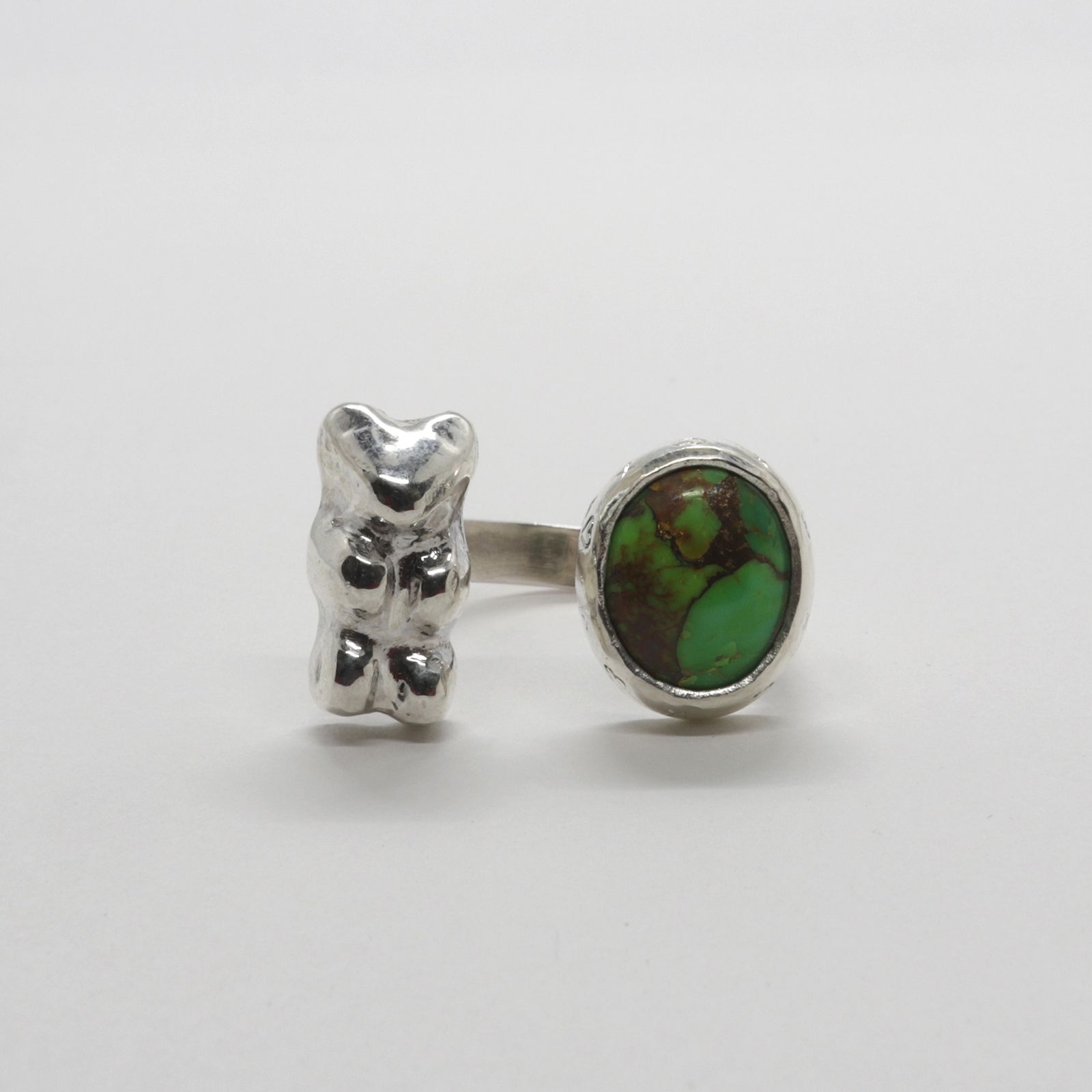 「Bear & Stone Ring 〇」リング