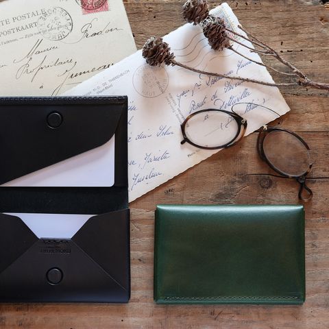 「Patan Buttero」カードケース（名刺入れ） green